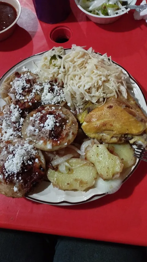 Cenaduria la fé image 5