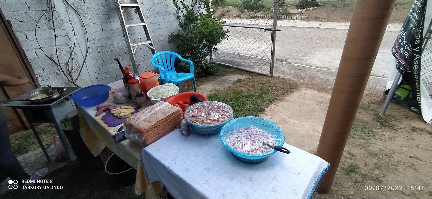 Antojos Lachixolana image 7