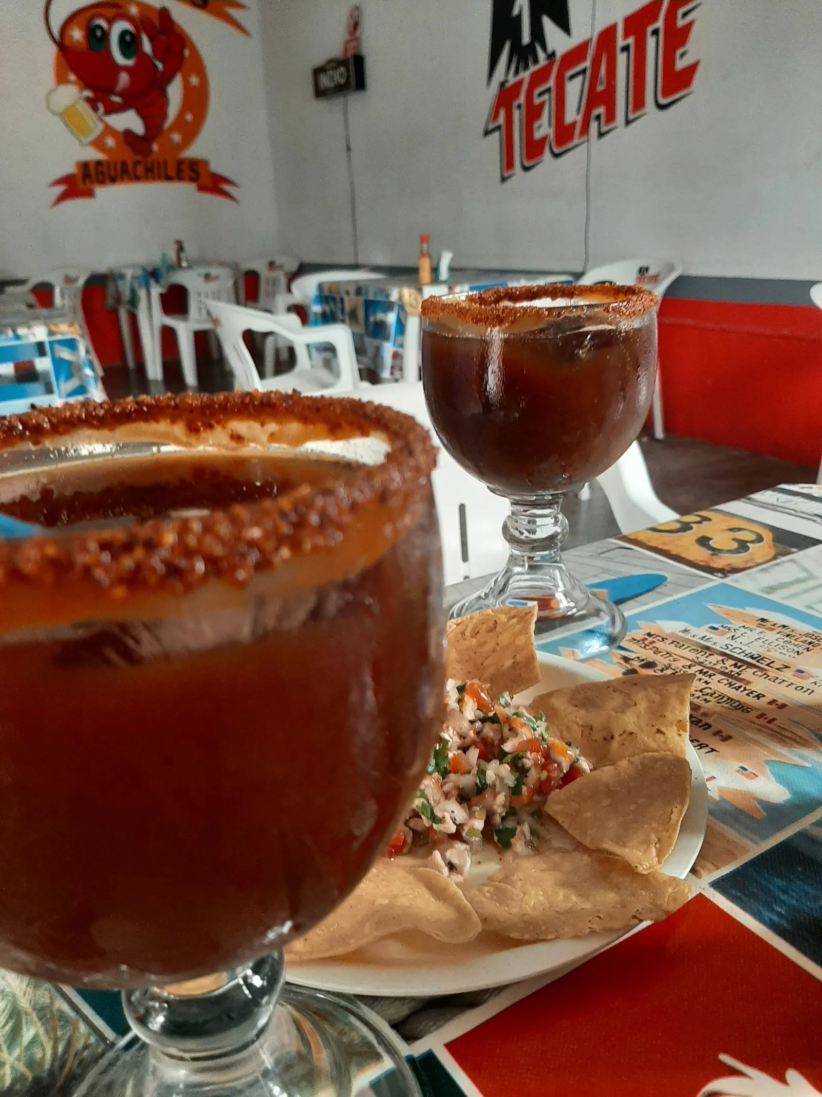 LOS 2 AGUACHILES image 2