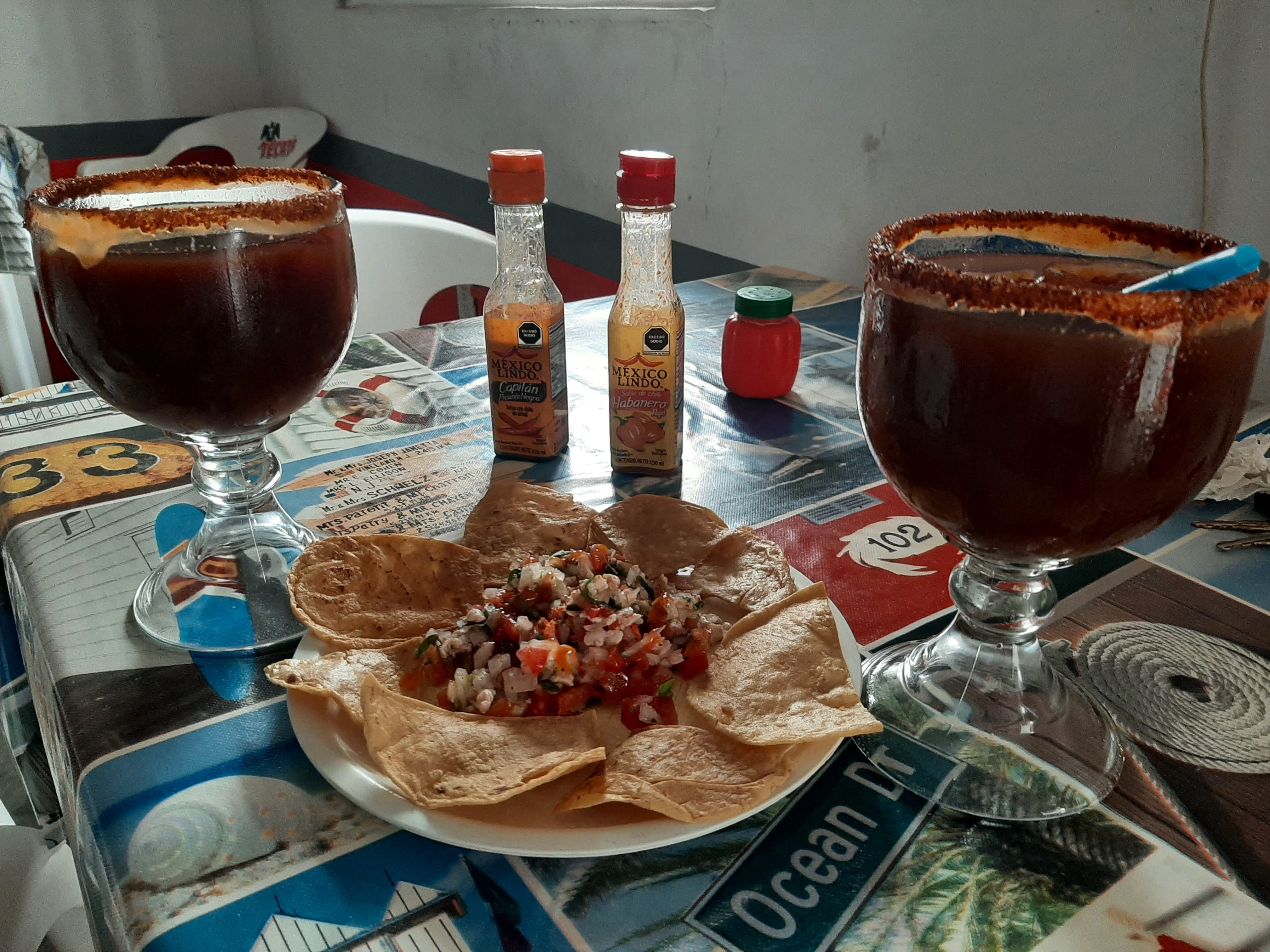 LOS 2 AGUACHILES image 4