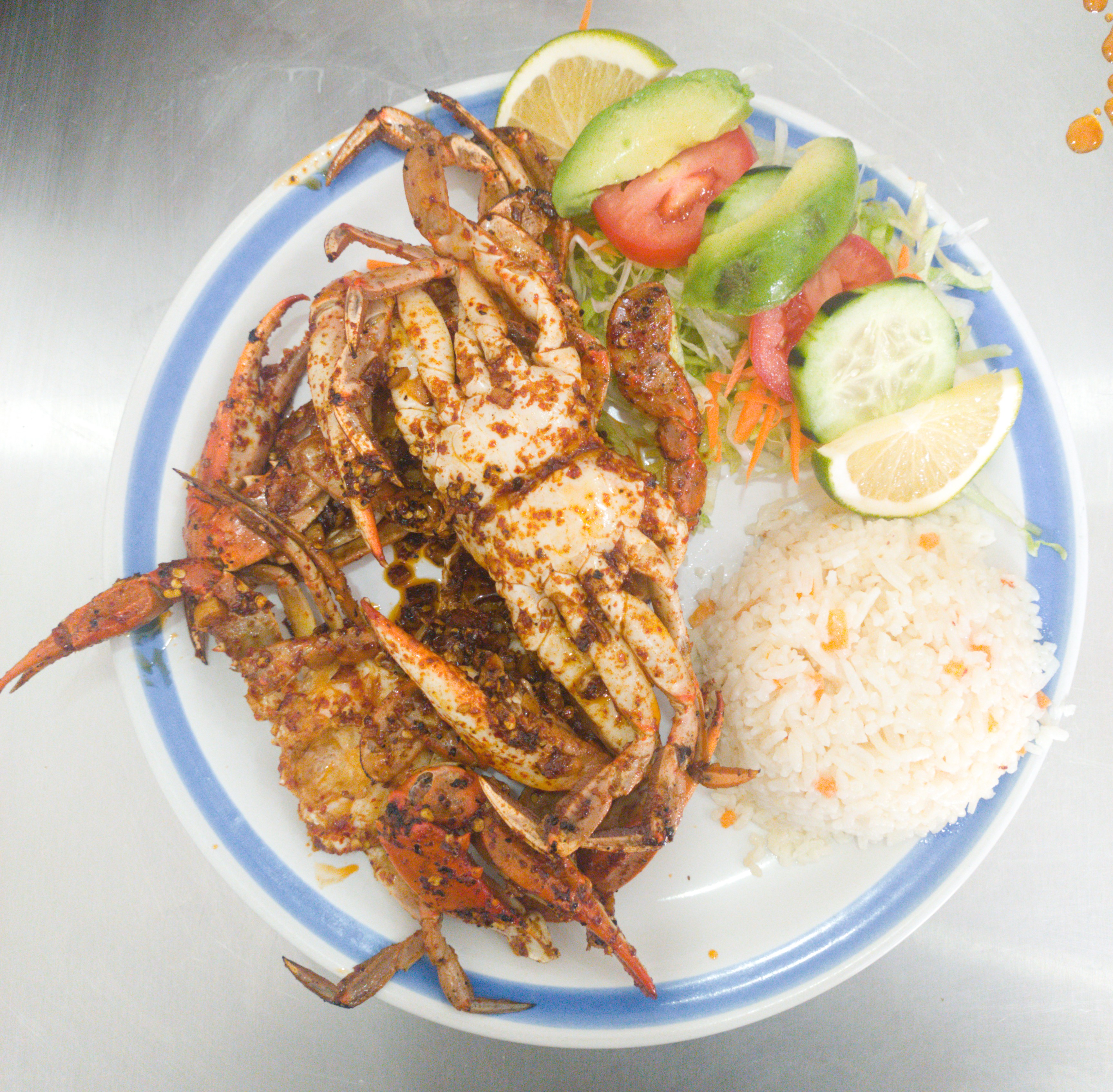 La perla del pacífico image 2