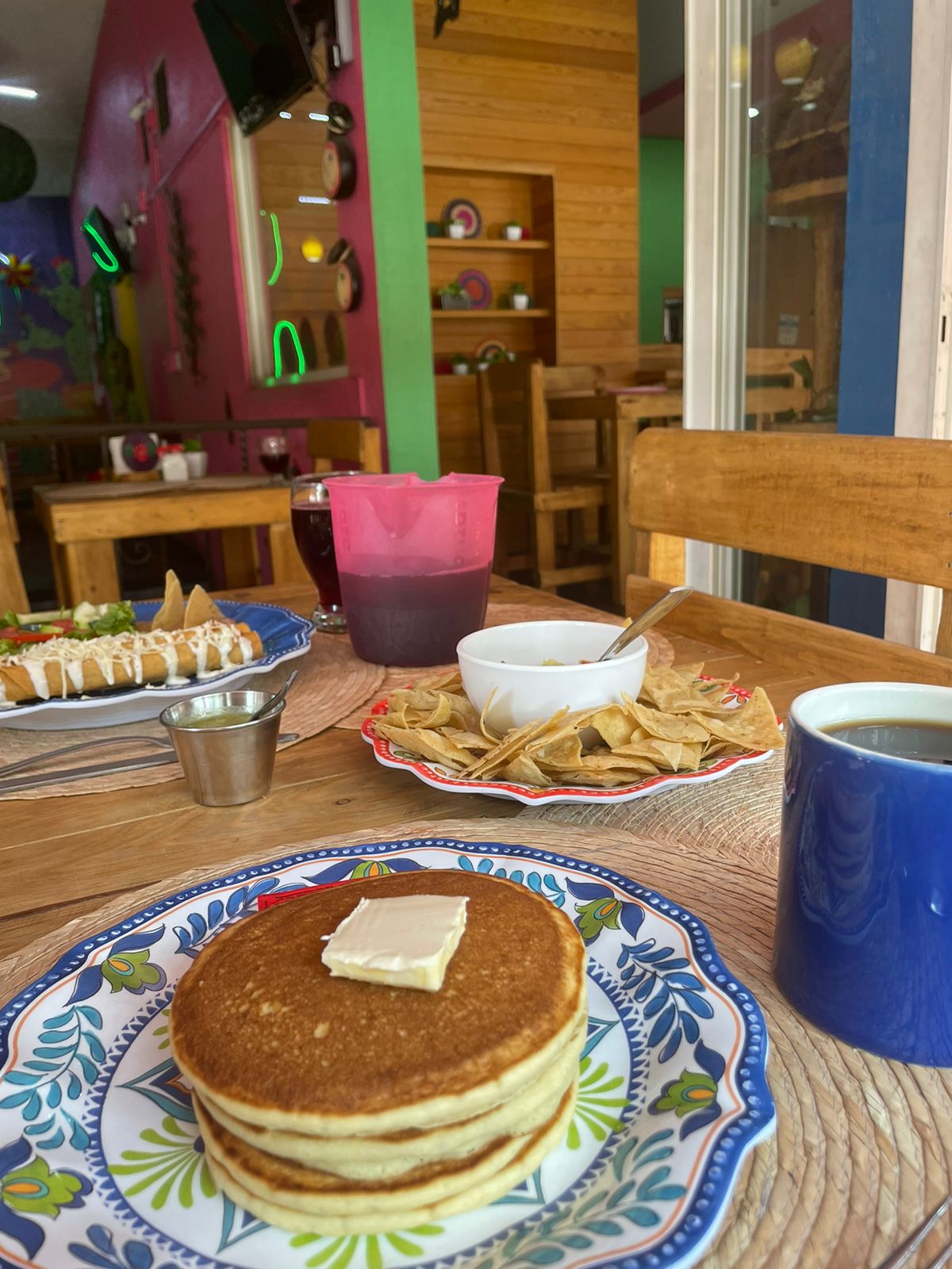 CHI-LA QUERÍA image 2