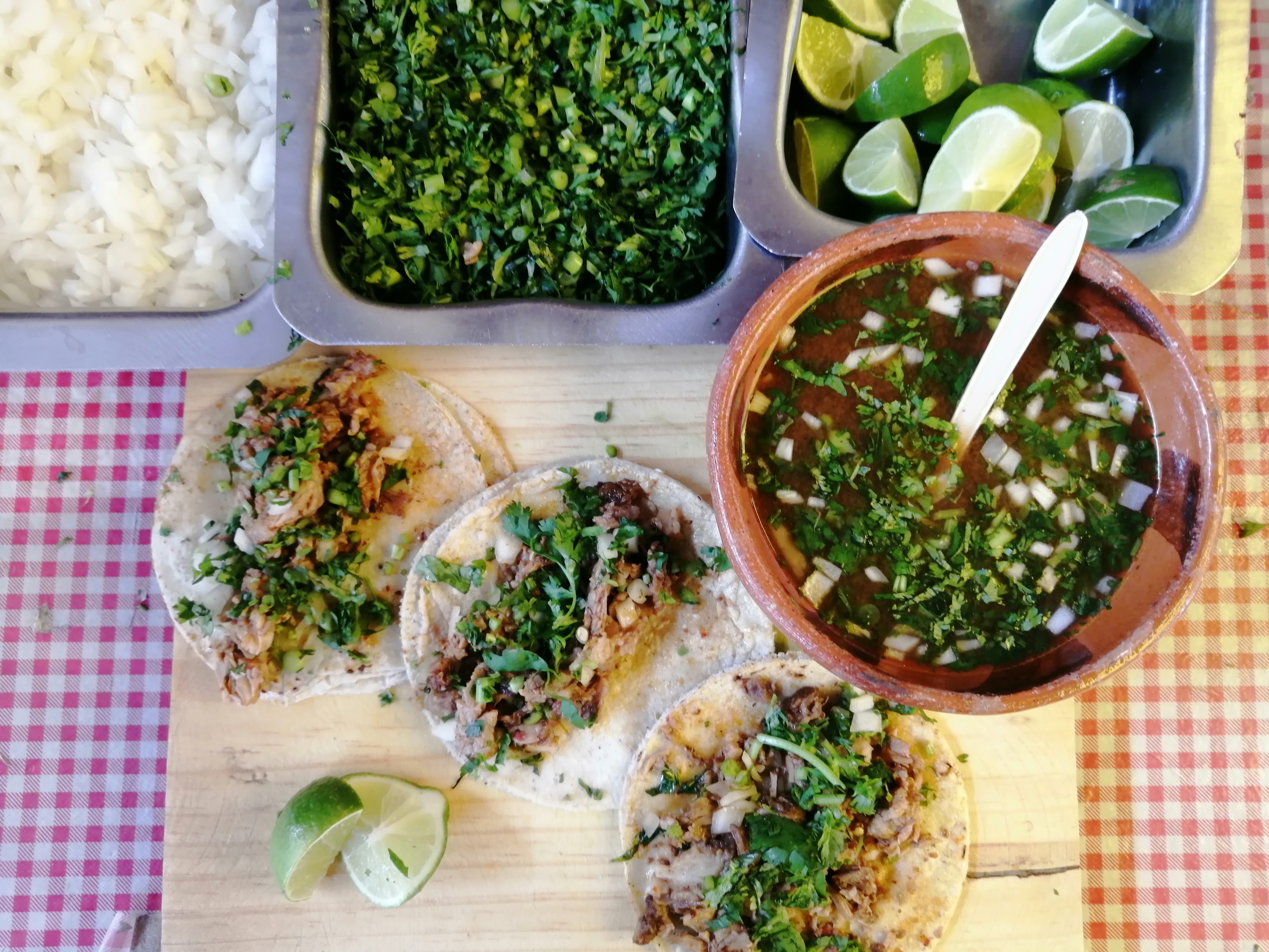 Tacos de Barbacoa de Res Calentanos image 2