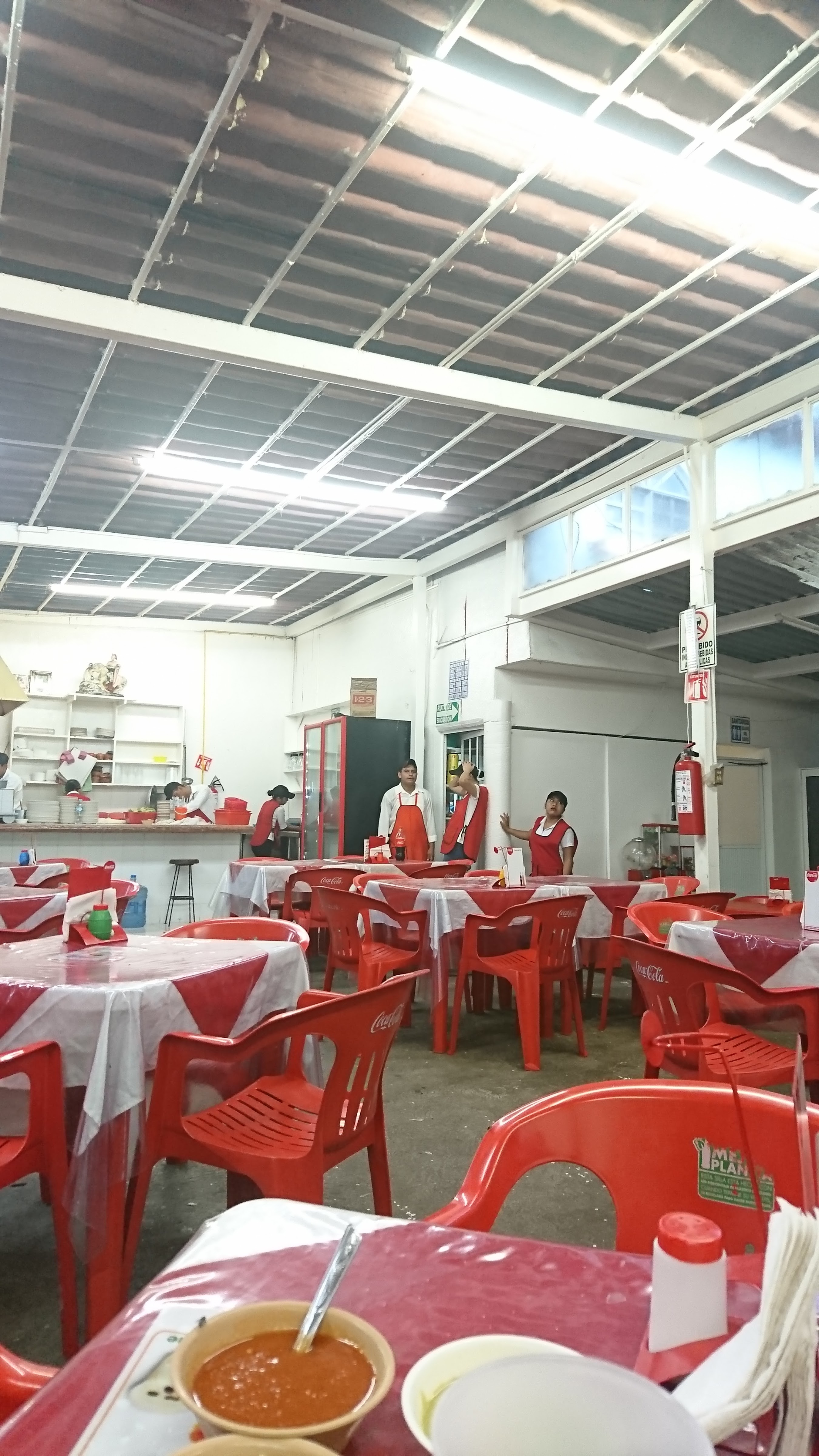 Taquería Los Misshoos image 1