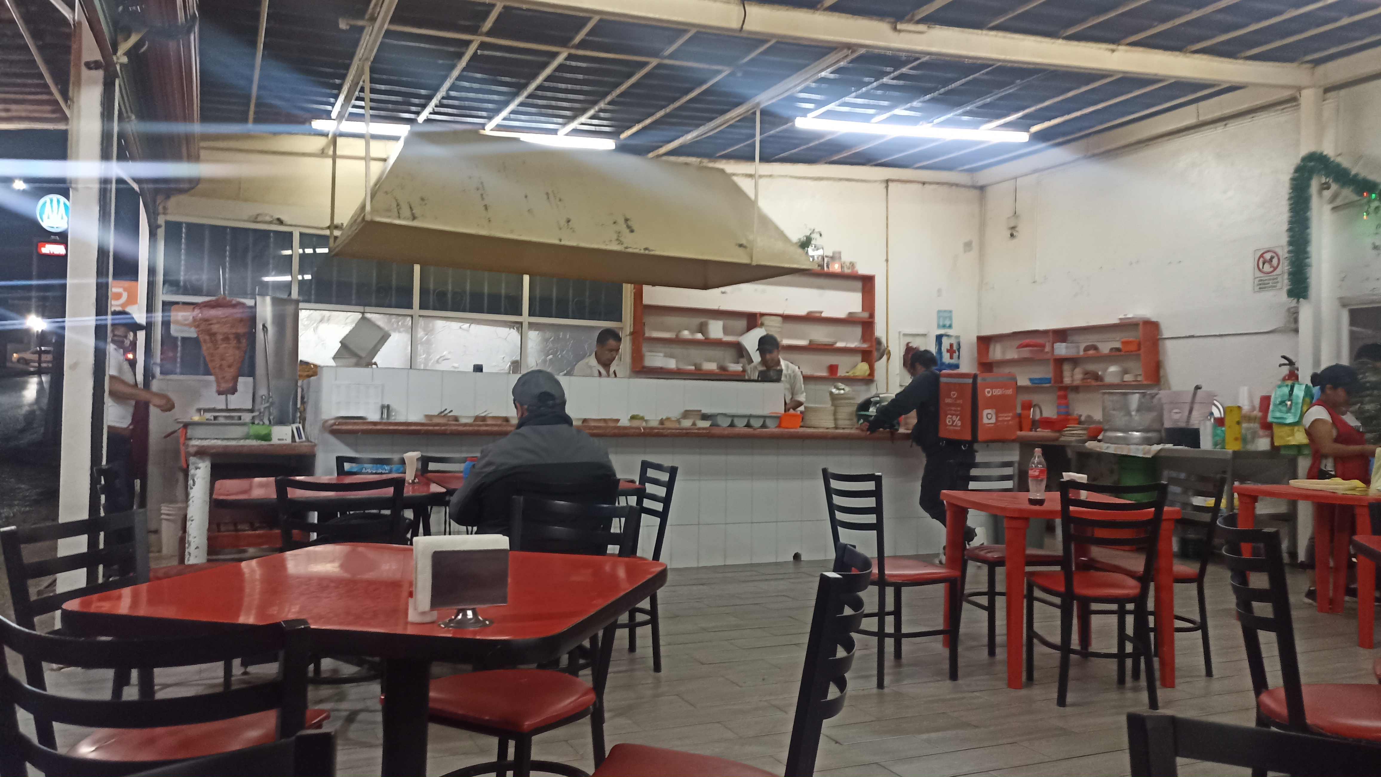 Taquería Los Misshoos image 9