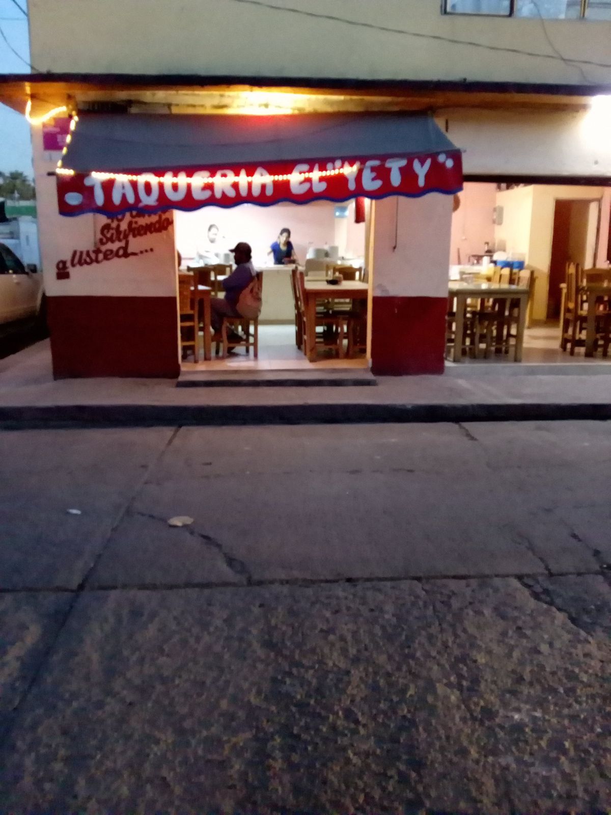 Taquería el yetty image 1
