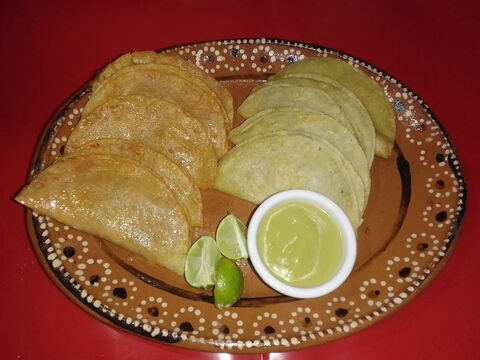 Tacos De Canasta y Guisado El Pavo image 2