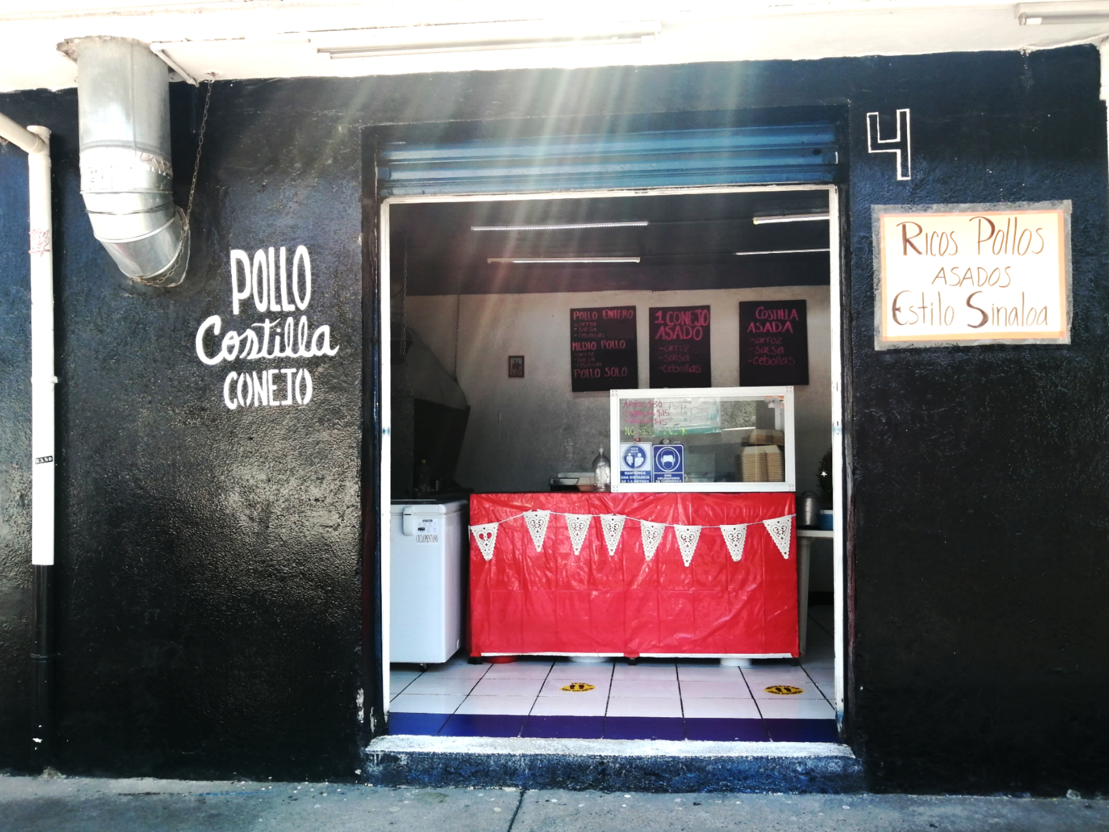 Pollos Estilo Sinaloa, Asados Bocanegra image 1