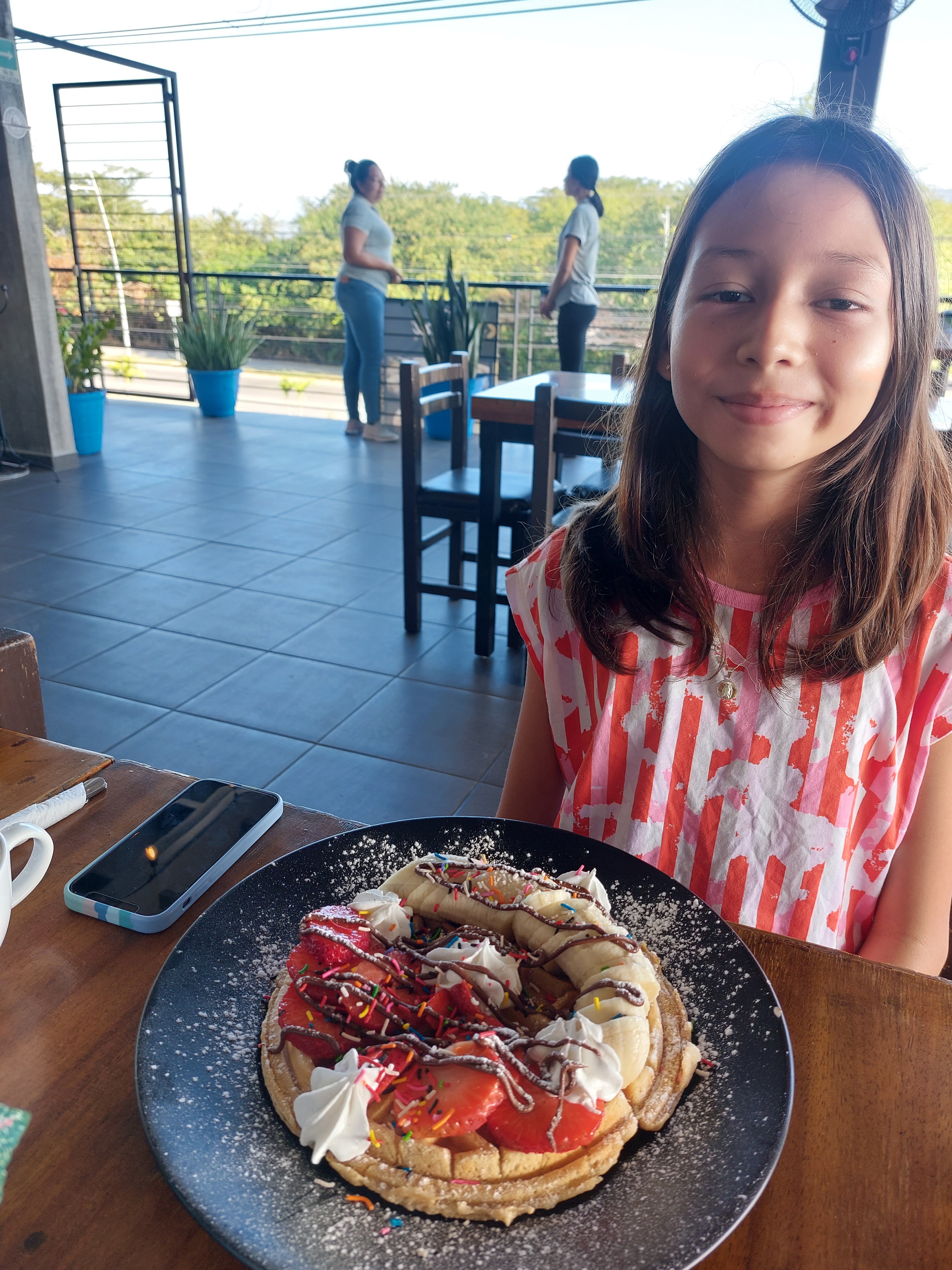 Guali Desayunería, Café & Resto "Plaza Zante" image 4