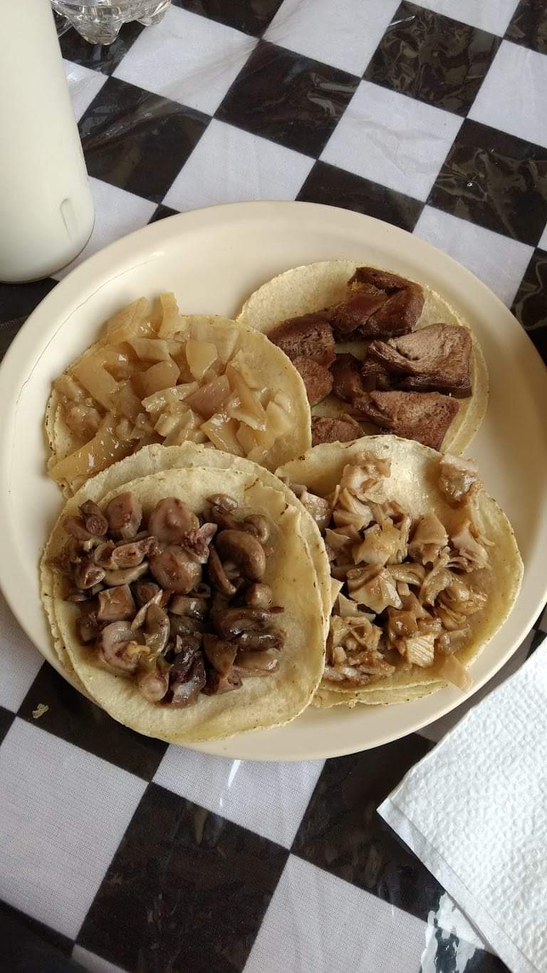 Restaurante CARNITAS AZCAPO image 7