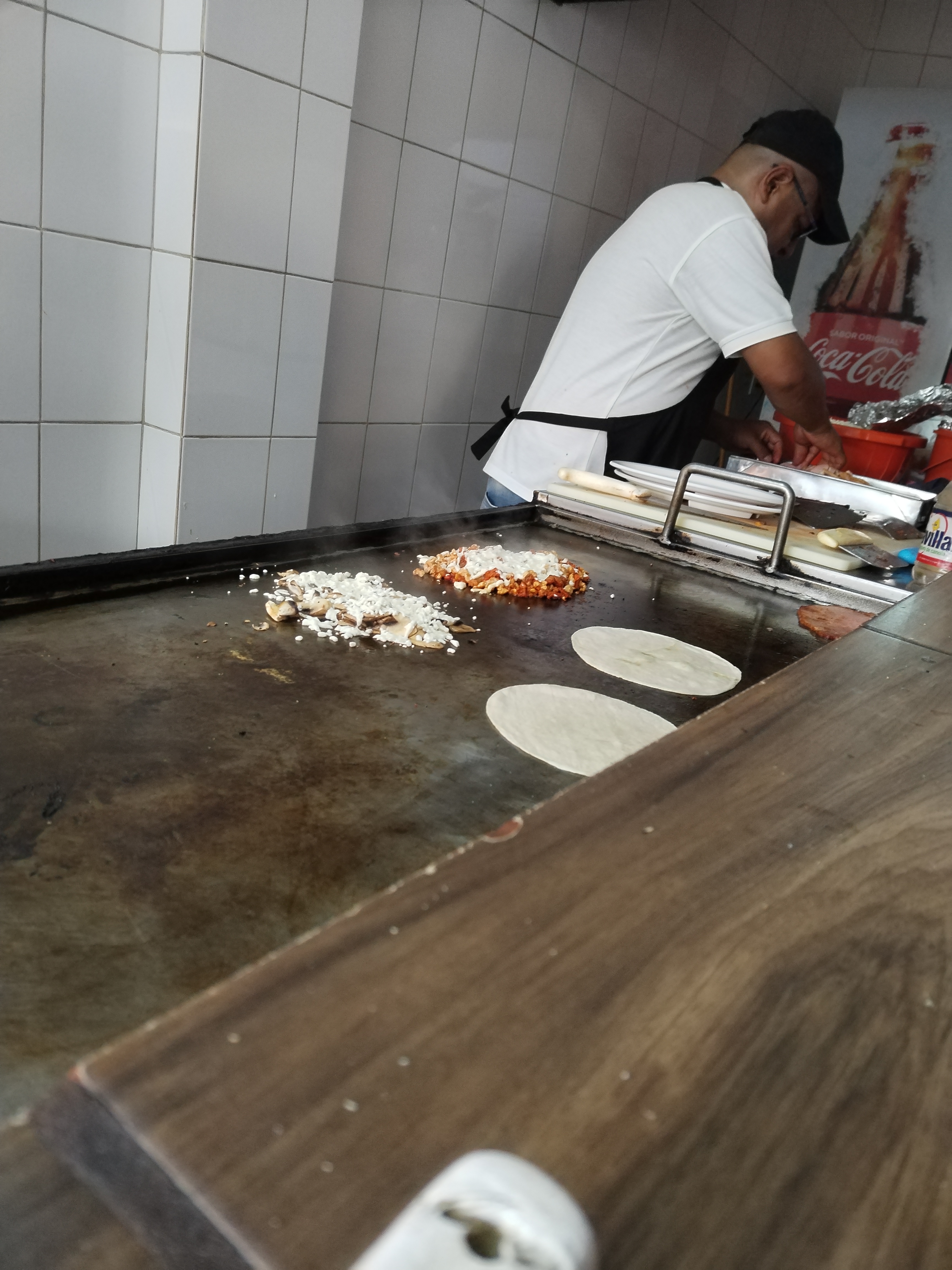 Taquería EL MERENDERO image 8