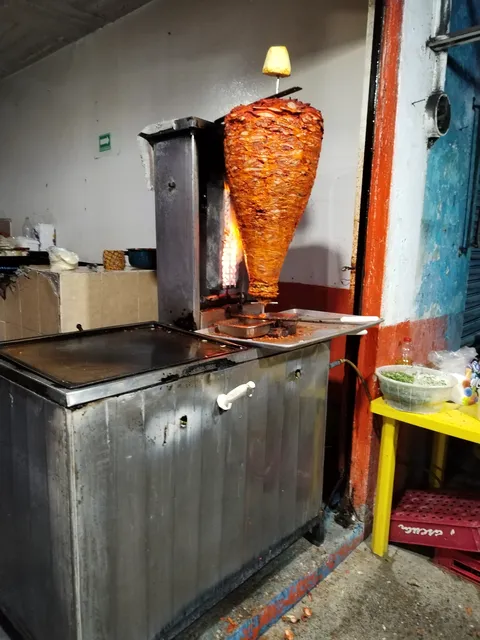Taquería continental image 7