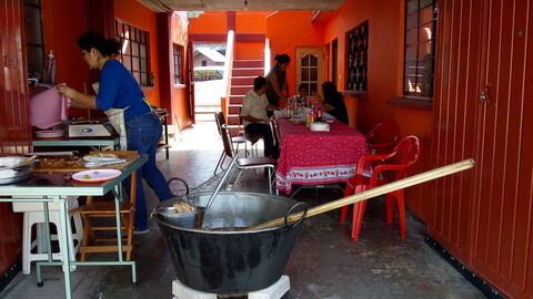Los reyes de las carnitas image 3