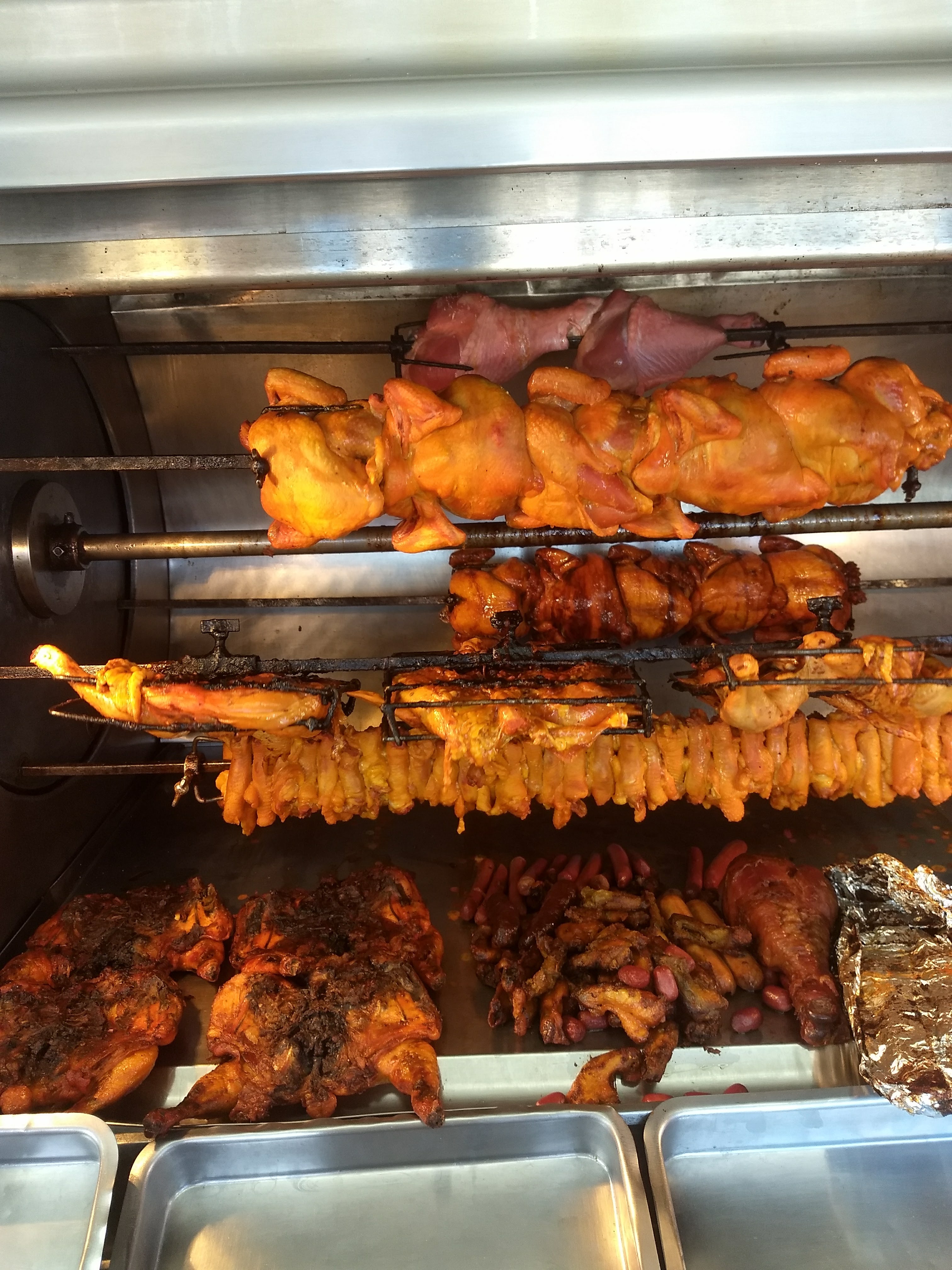 Rosticería Molinos Eje 3 image 5