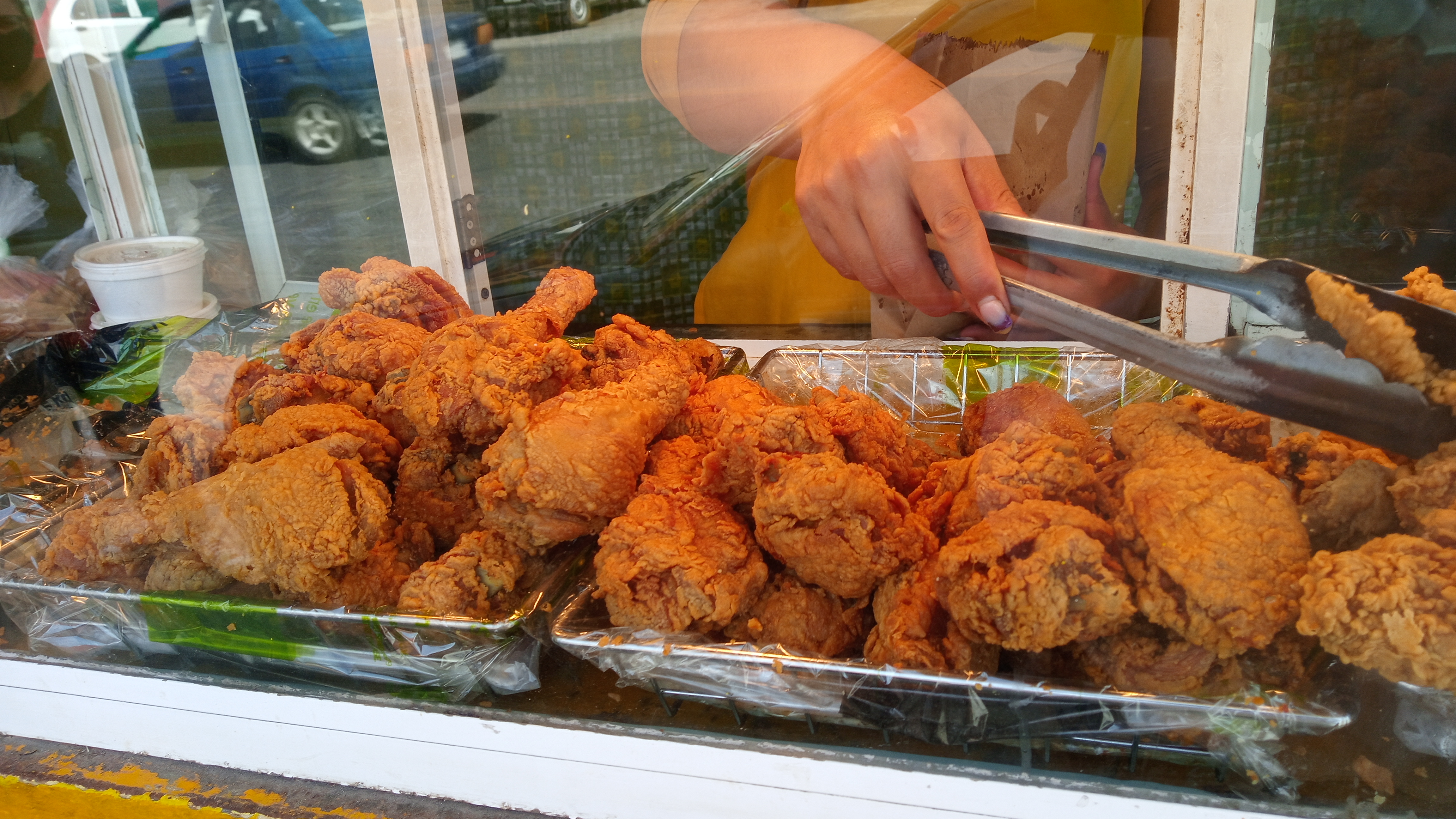 Pollo Frito Los Cuates image 2