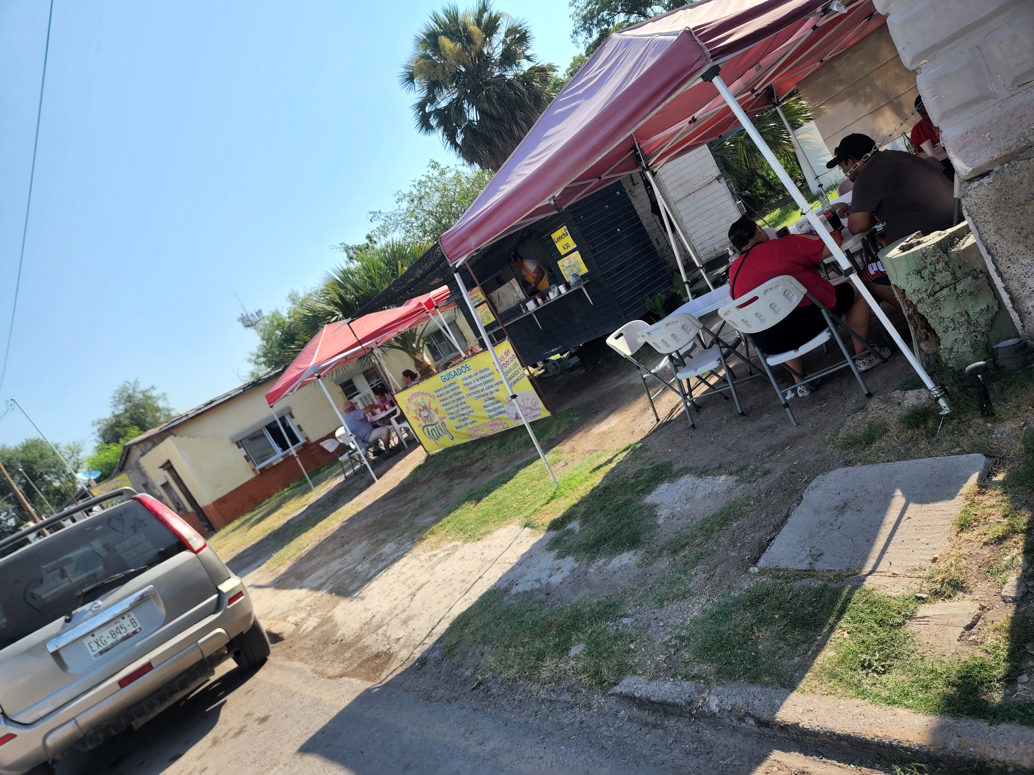 Tacos Los mañaneros image 1