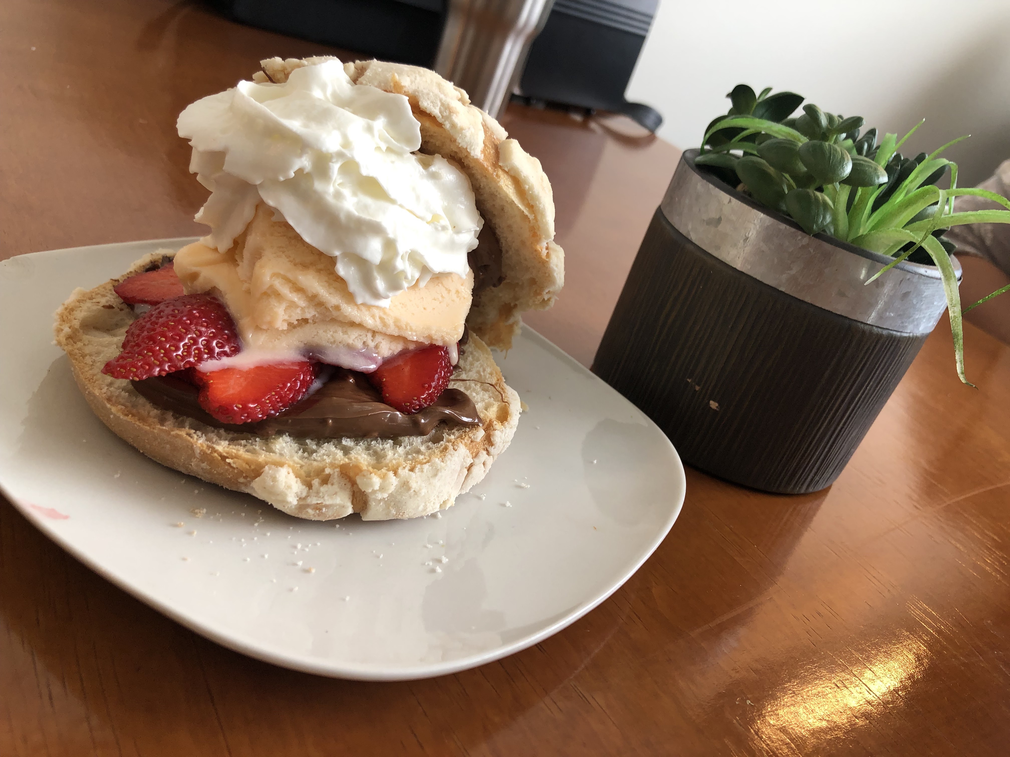 M&M Restaurant image 3