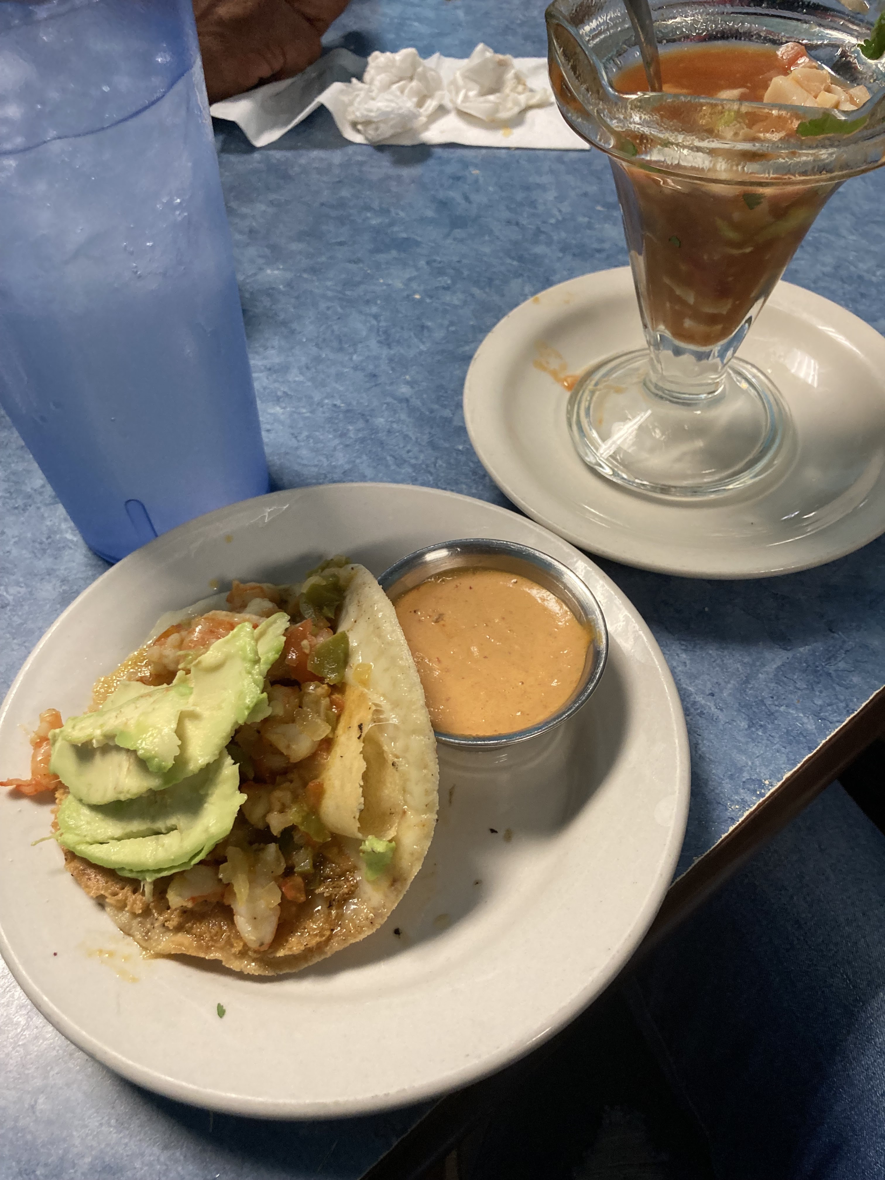 La Estrella Pescados Y Mariscos image 10