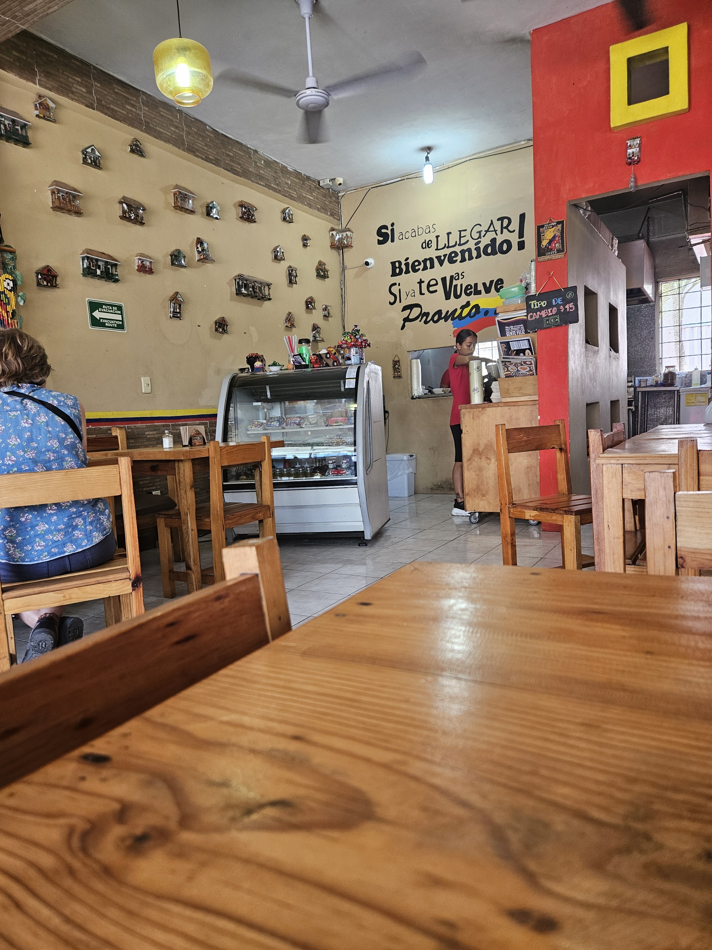 Mi Rinconcito Colombiano El lugar de los Parceros image 3