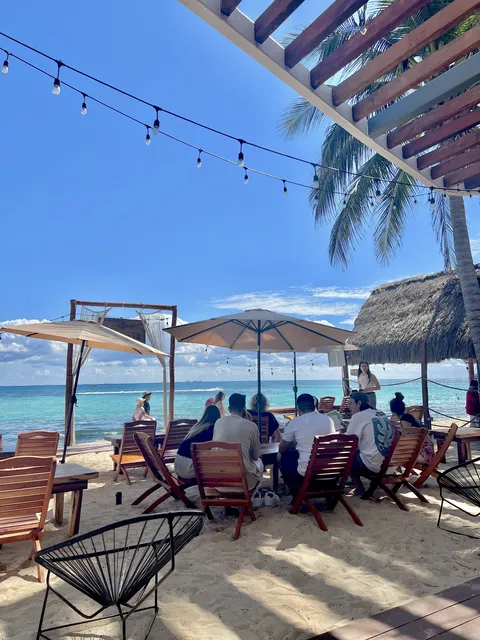Sandbar Restaurante at The Carmen image 6