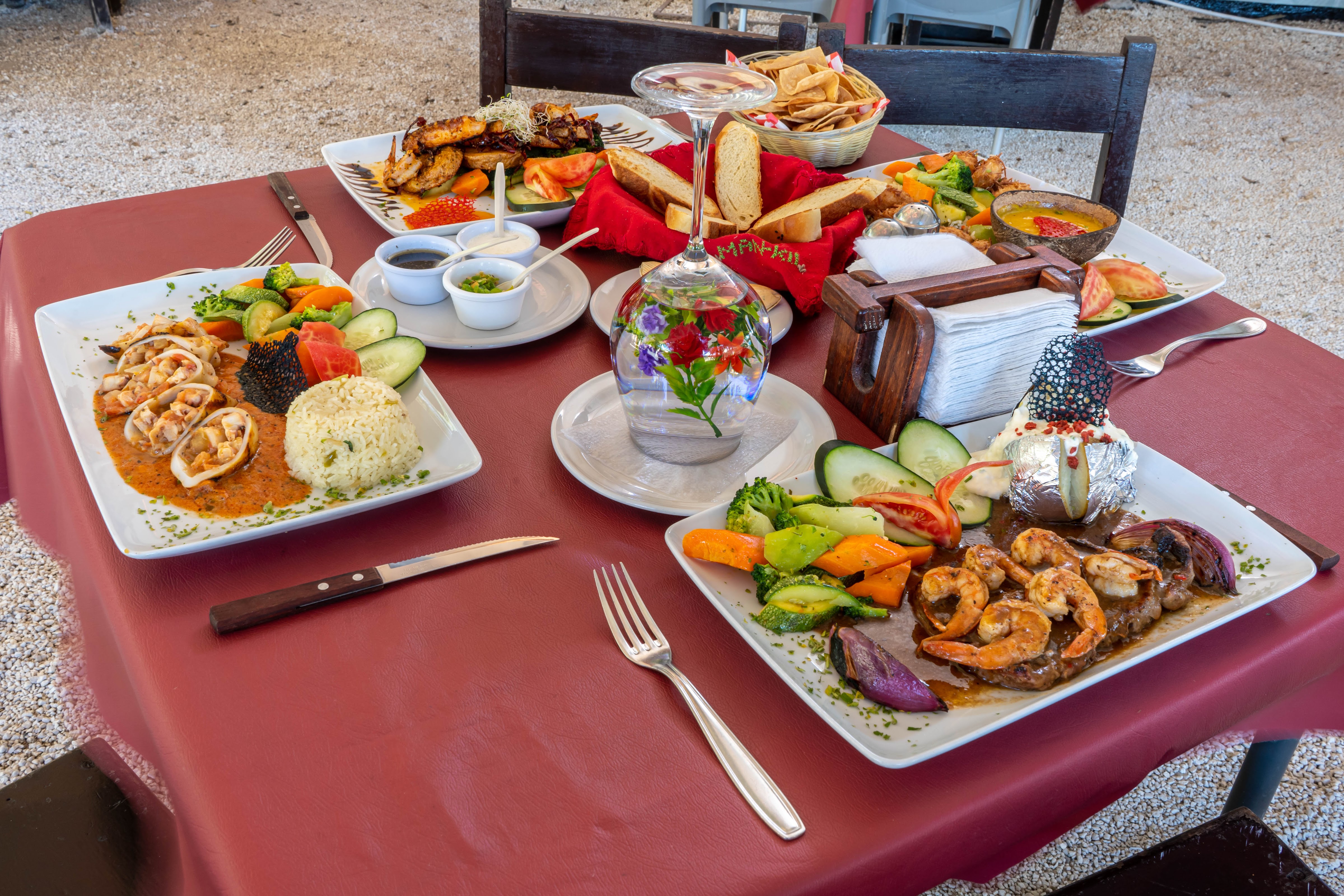 Man Kii Restaurante y Marisquería image 2