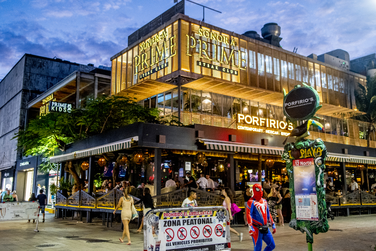 Porfirio's Playa del Carmen | Restaurante de comida mexicana image 4