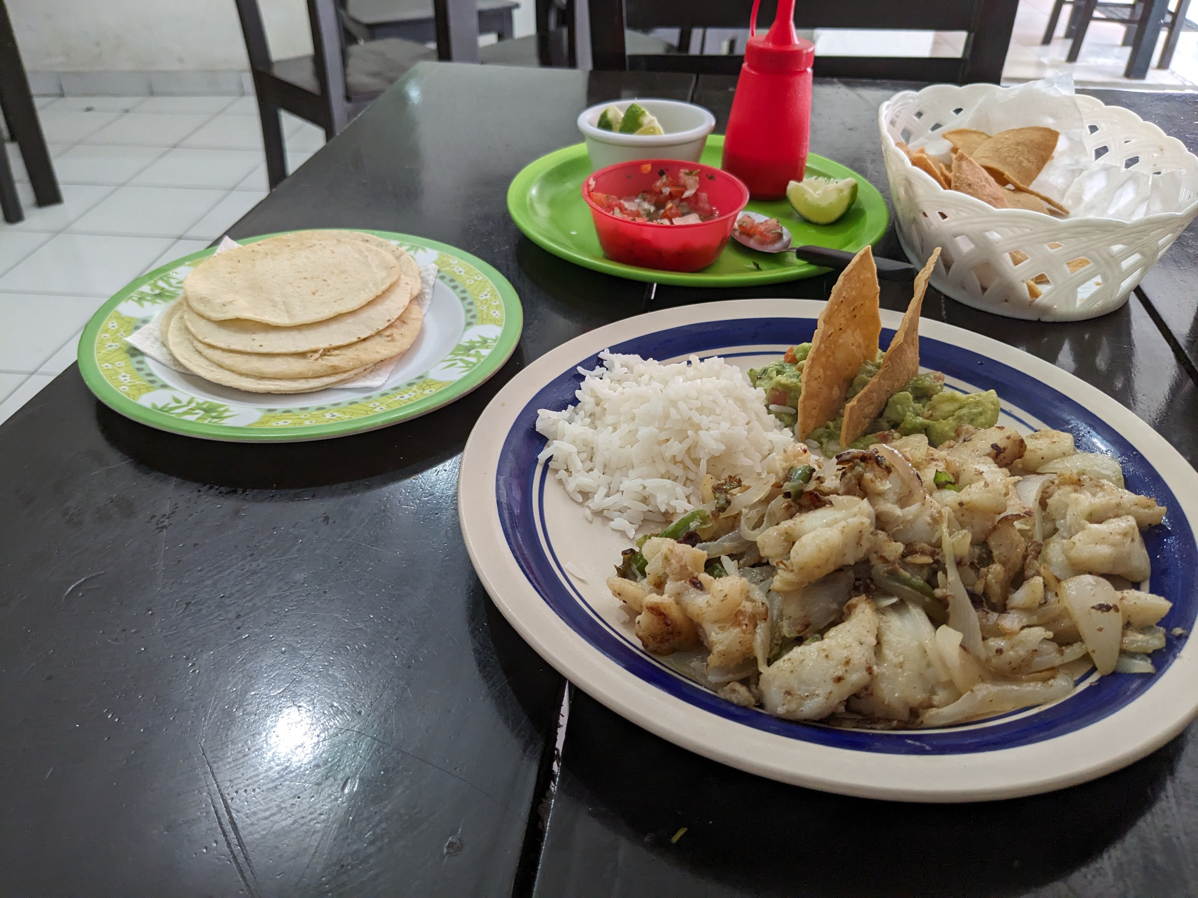 Chac Pel Tacos de mariscos image 8