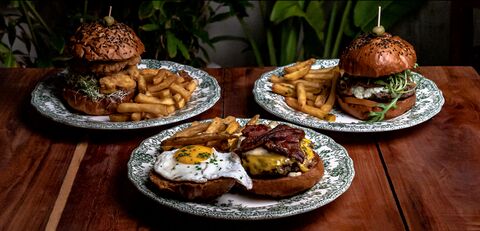 Mu. Burgerhouse AV40 | Hamburguesería en Playa del Carmen image 3