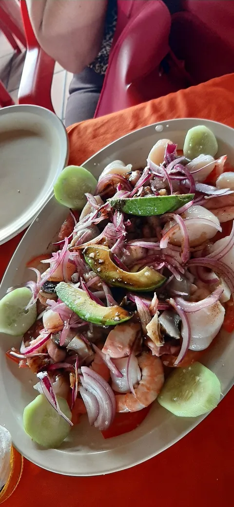 Mariscos Pepes image 7