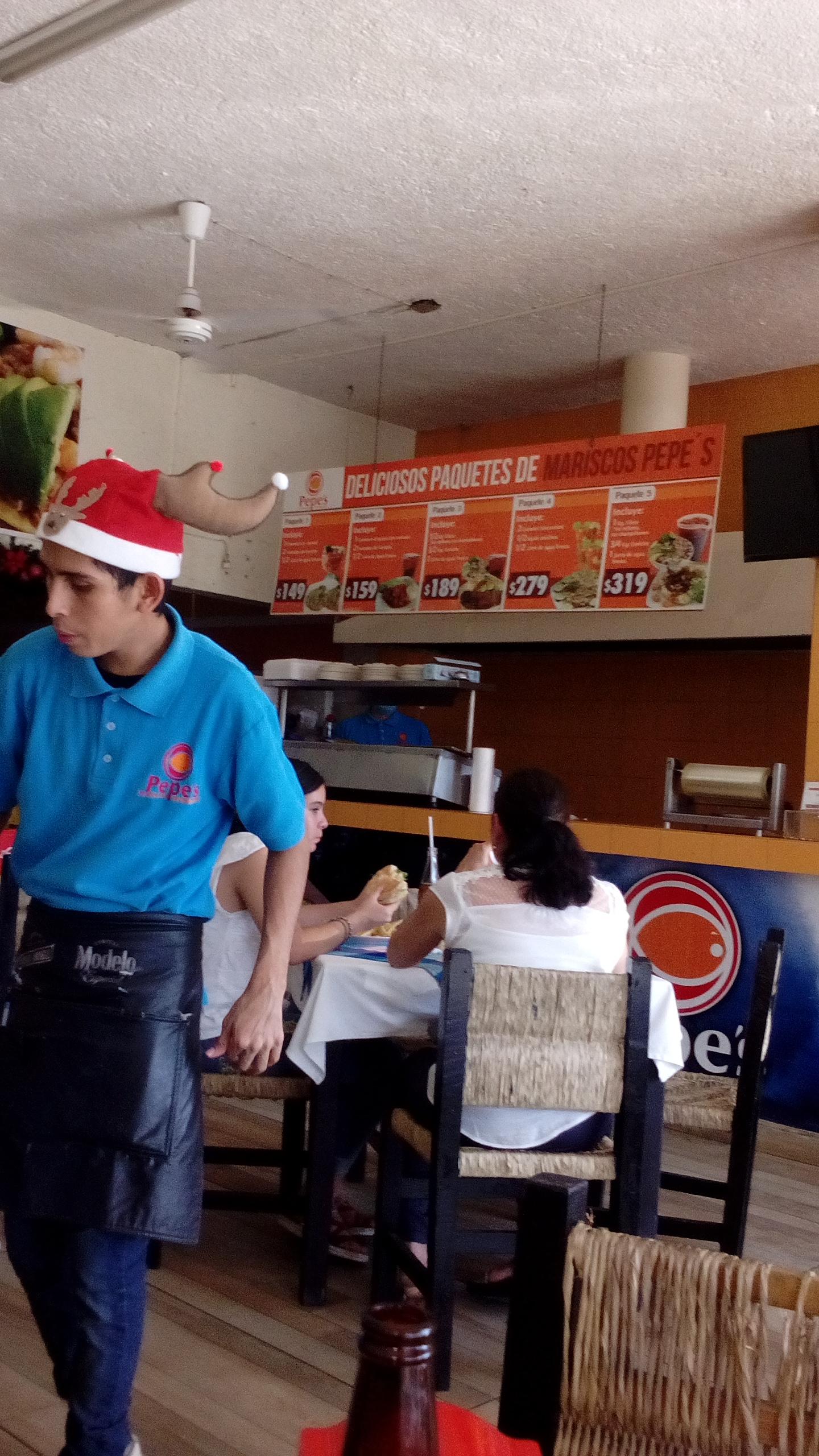 Mariscos Pepes image 10