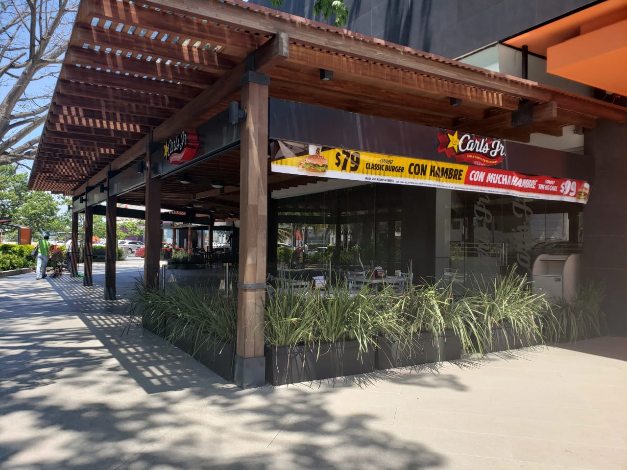 Carl's Jr. San Fernando image 1