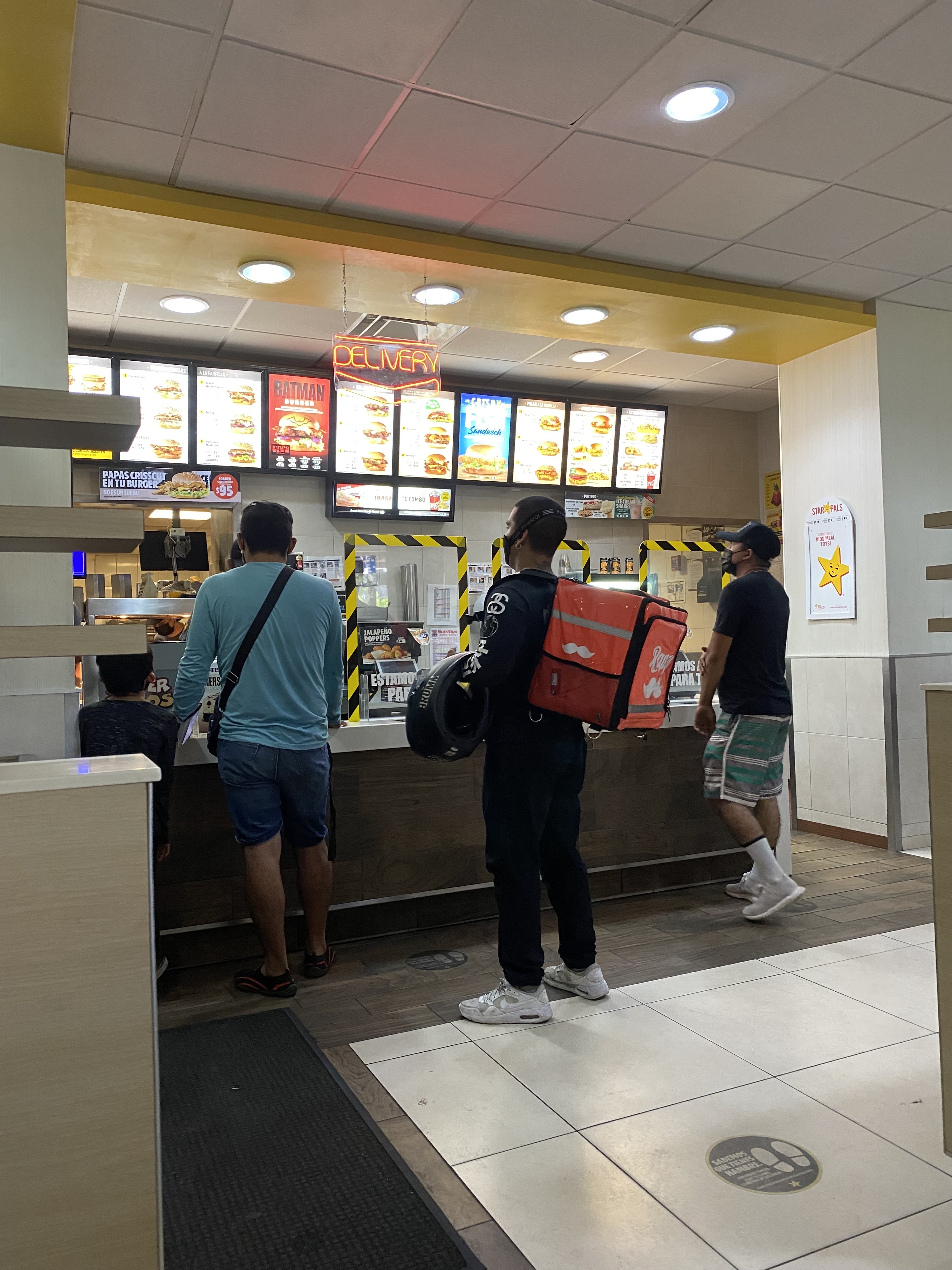 Carl's Jr. San Fernando image 6