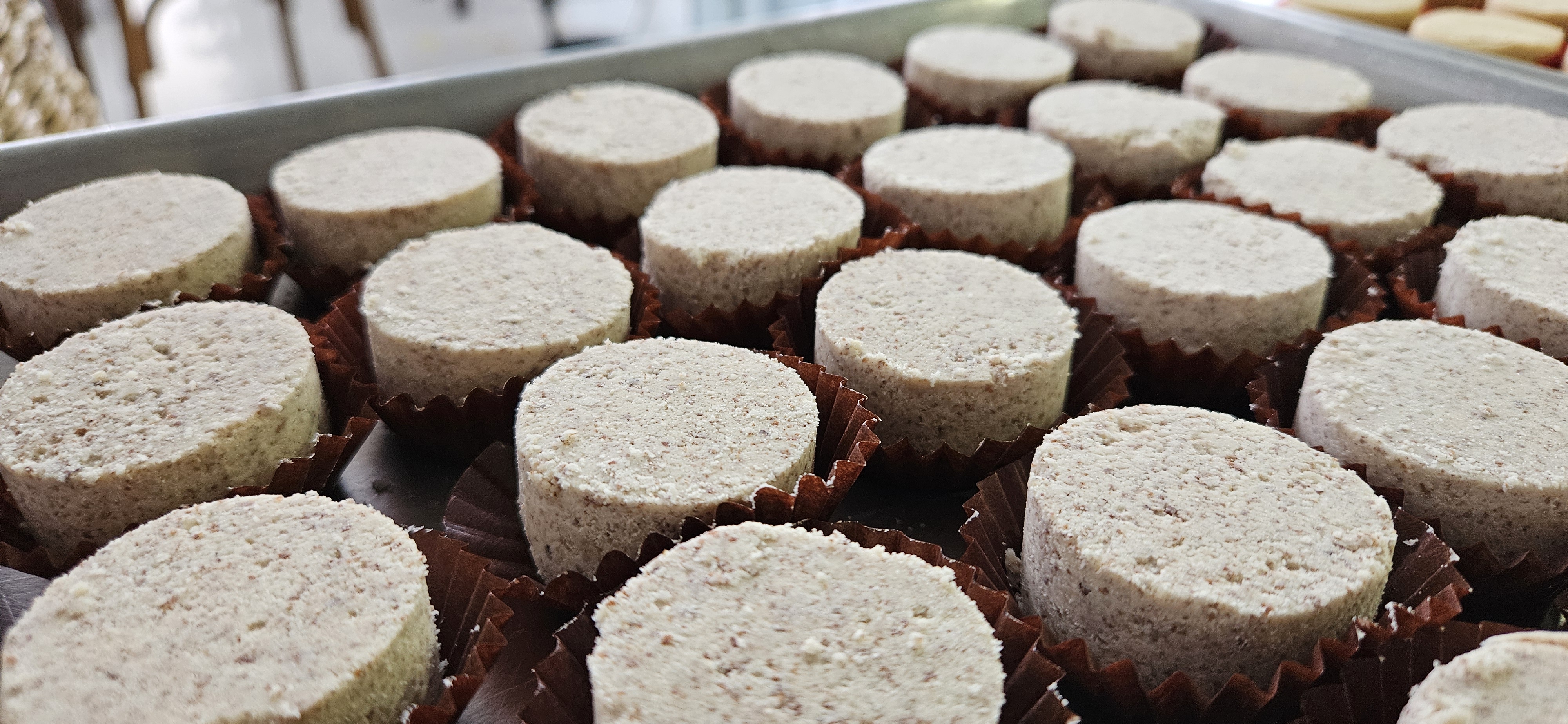 Dulces Lo Nuestro image 2