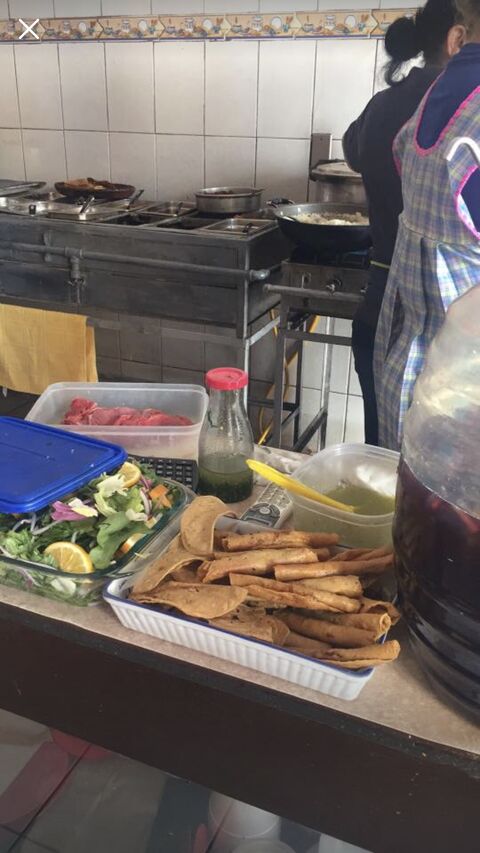Fonda "El Festin" image 2