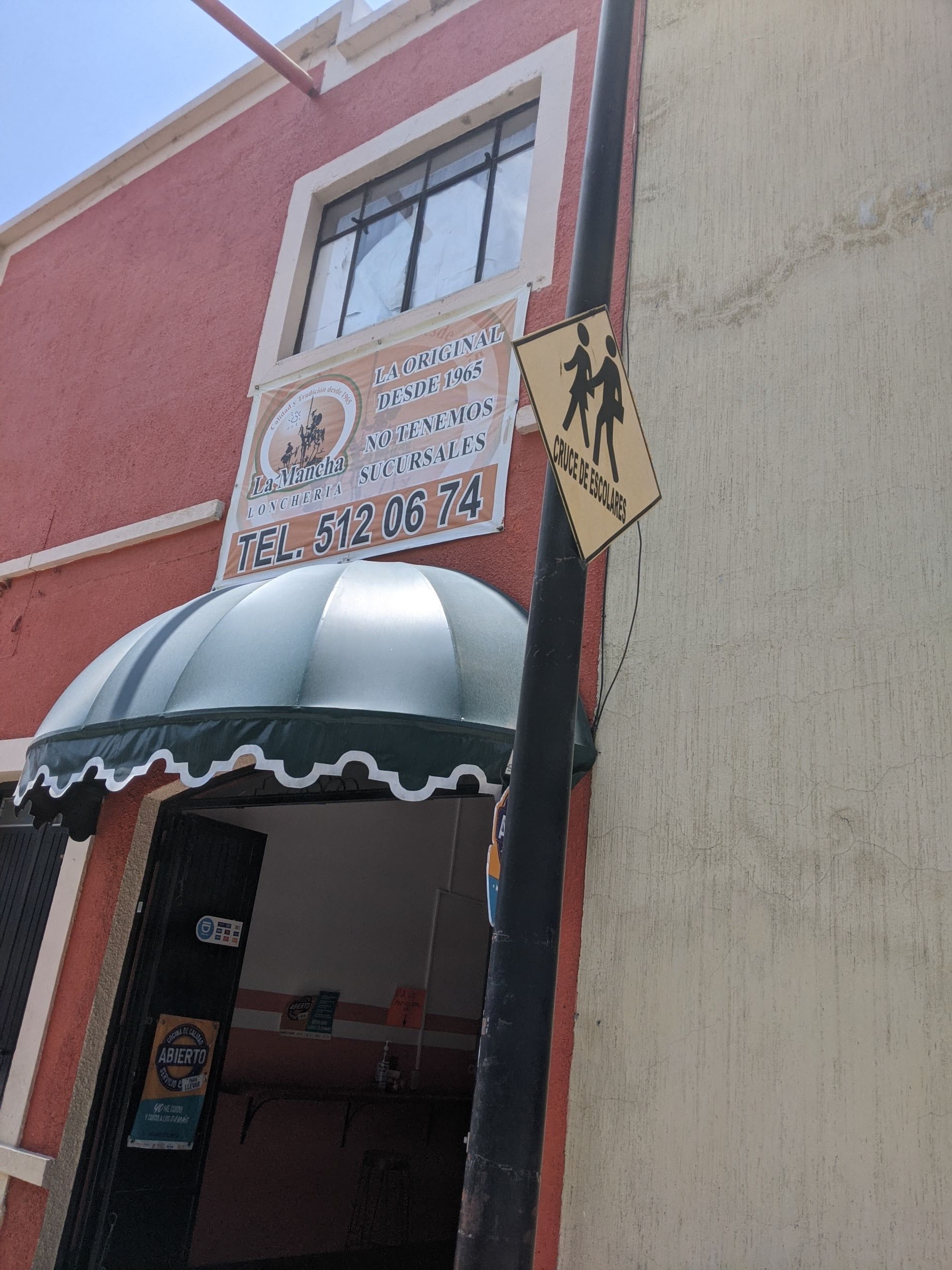 Lonchería La Mancha image 4