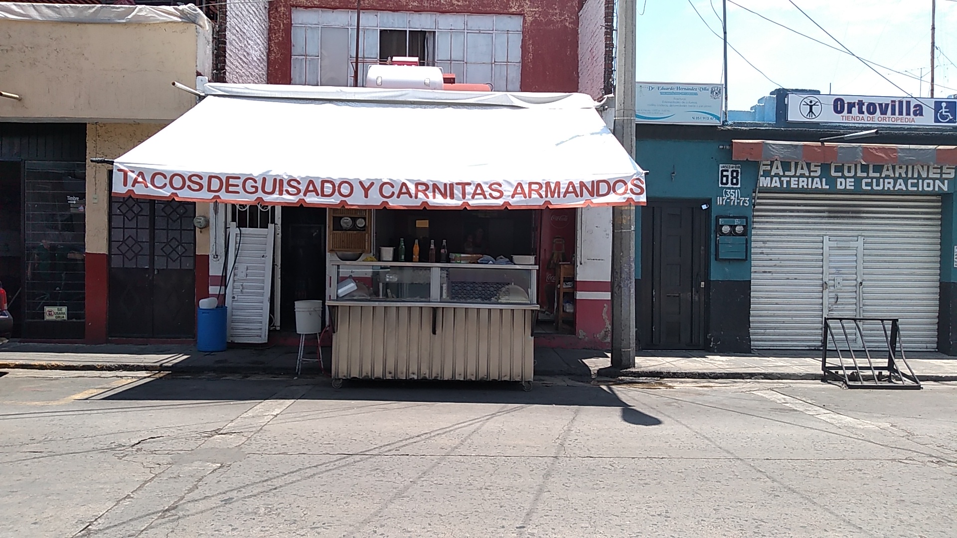 Tacos y Carnitas Armandos image 9