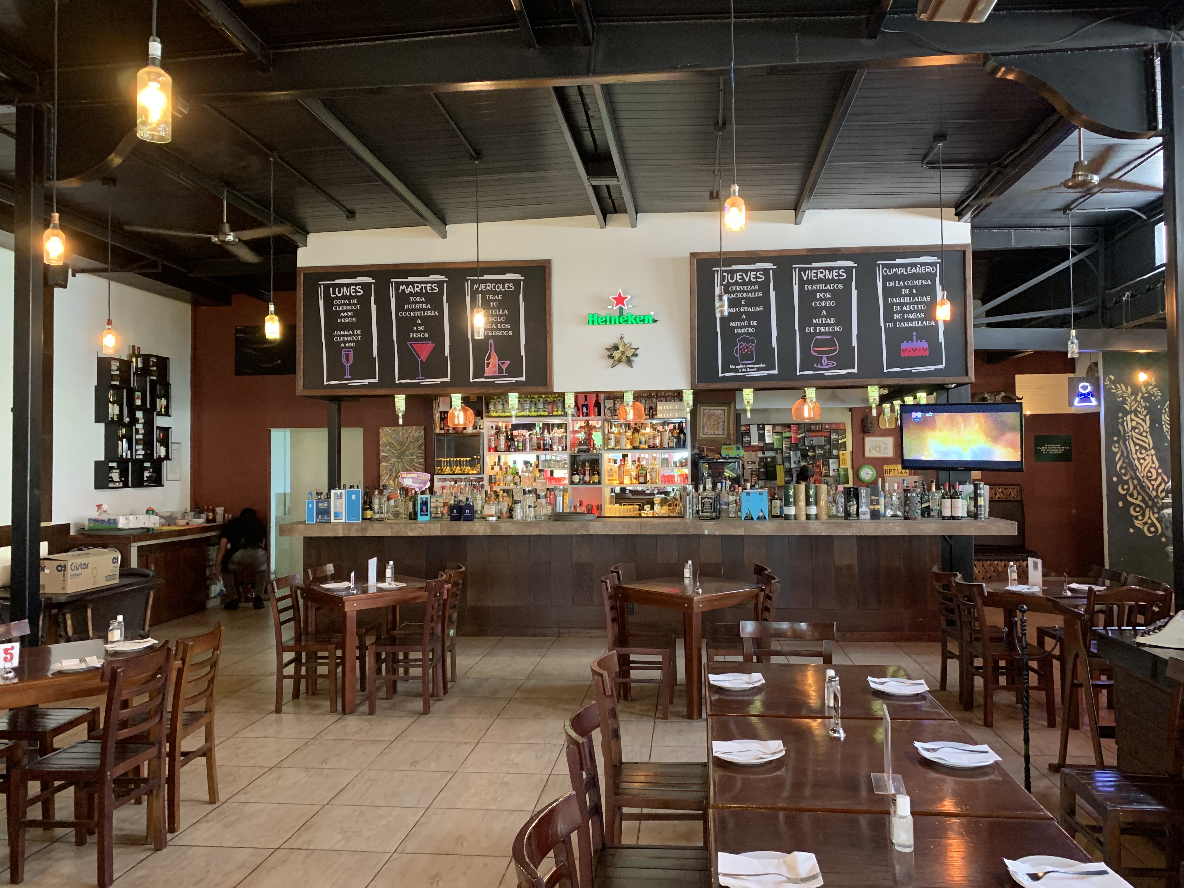 Arte y Carne Steak & Art image 10