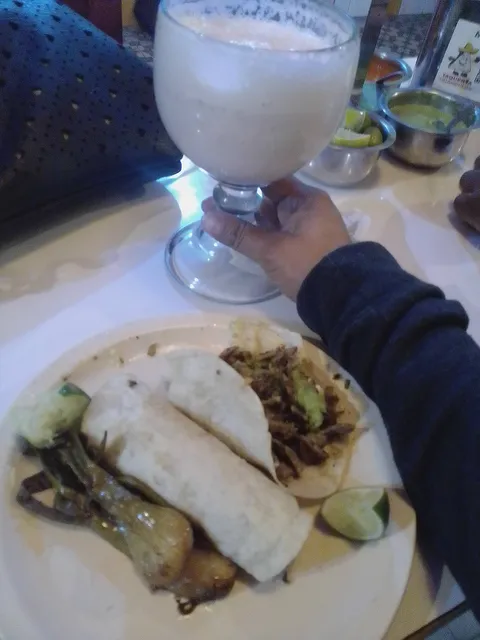 Taqueria Los Triangulos image 3
