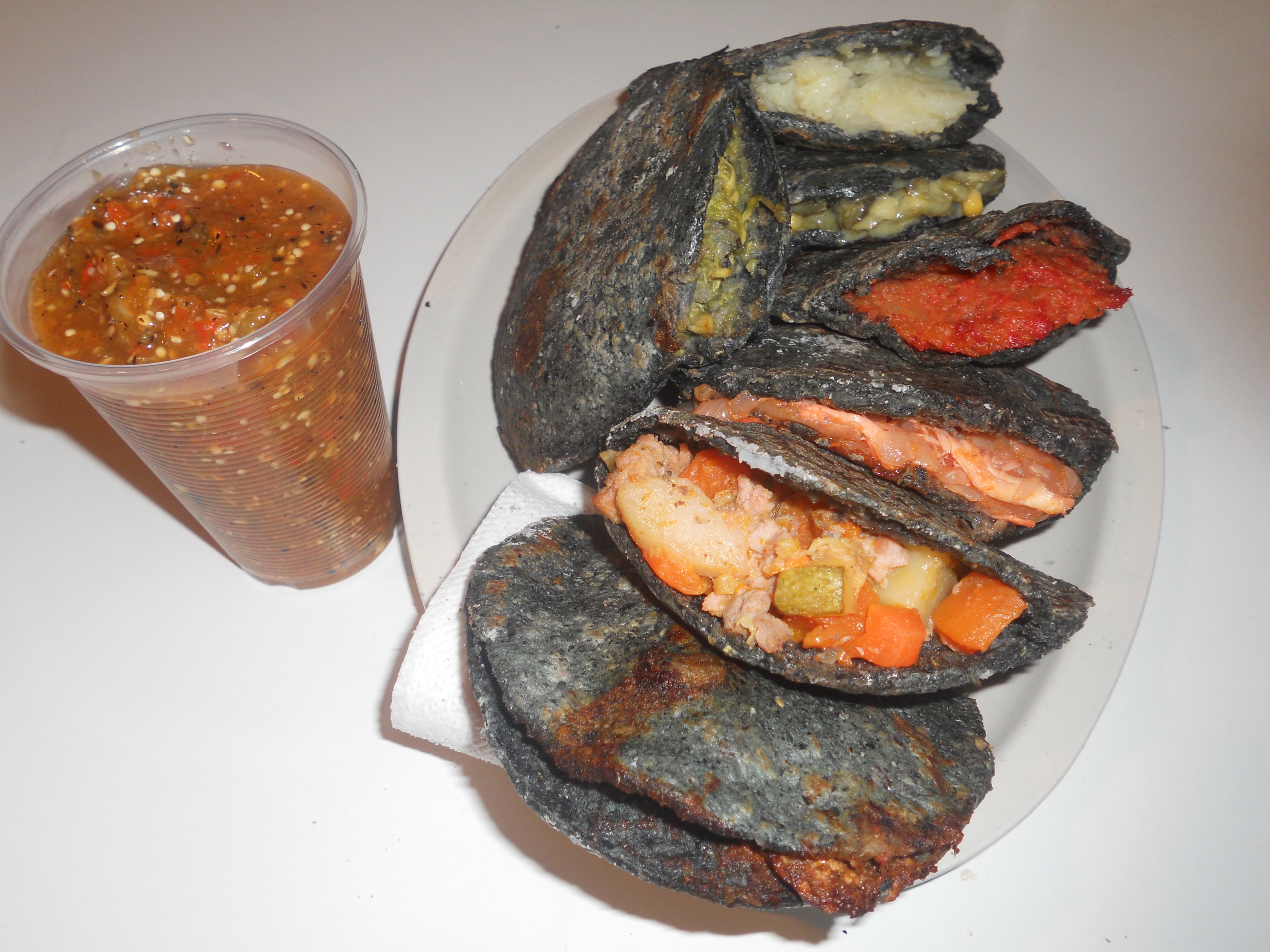 Auténticas gorditas, Quesadillas y sopes Doña REBE Rebe image 3