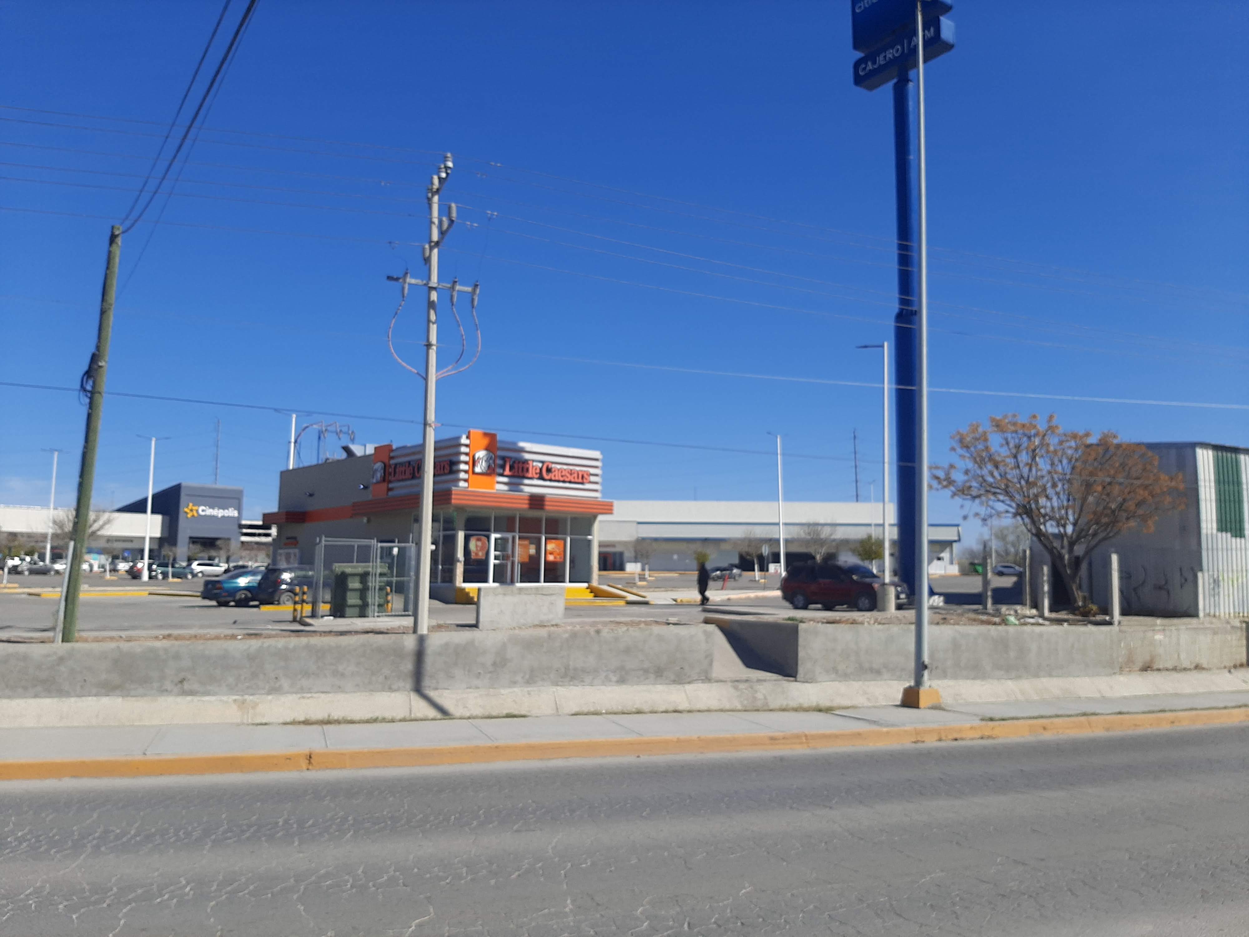 Little Caesars image 3