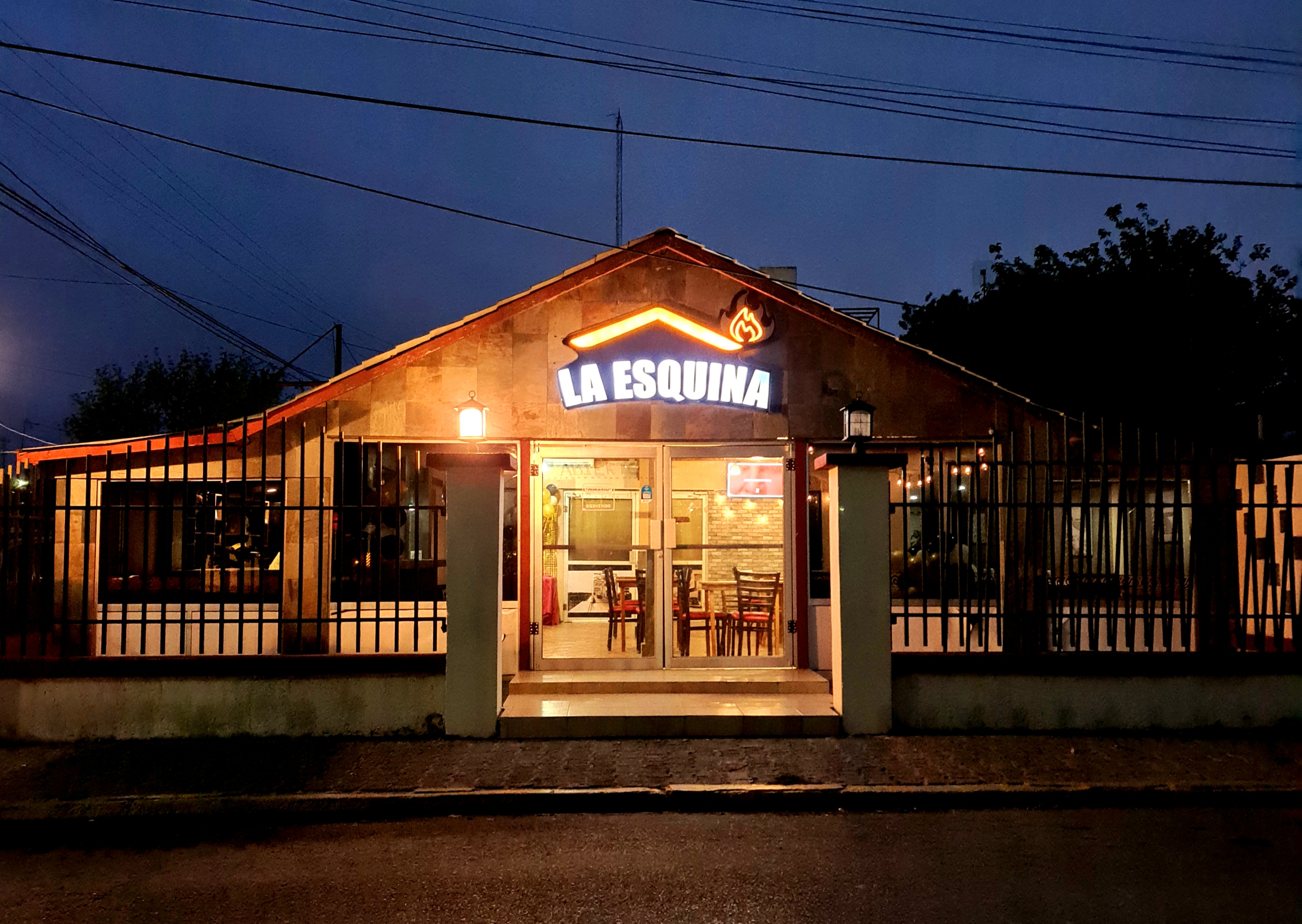 La Esquina Restaurant image 3