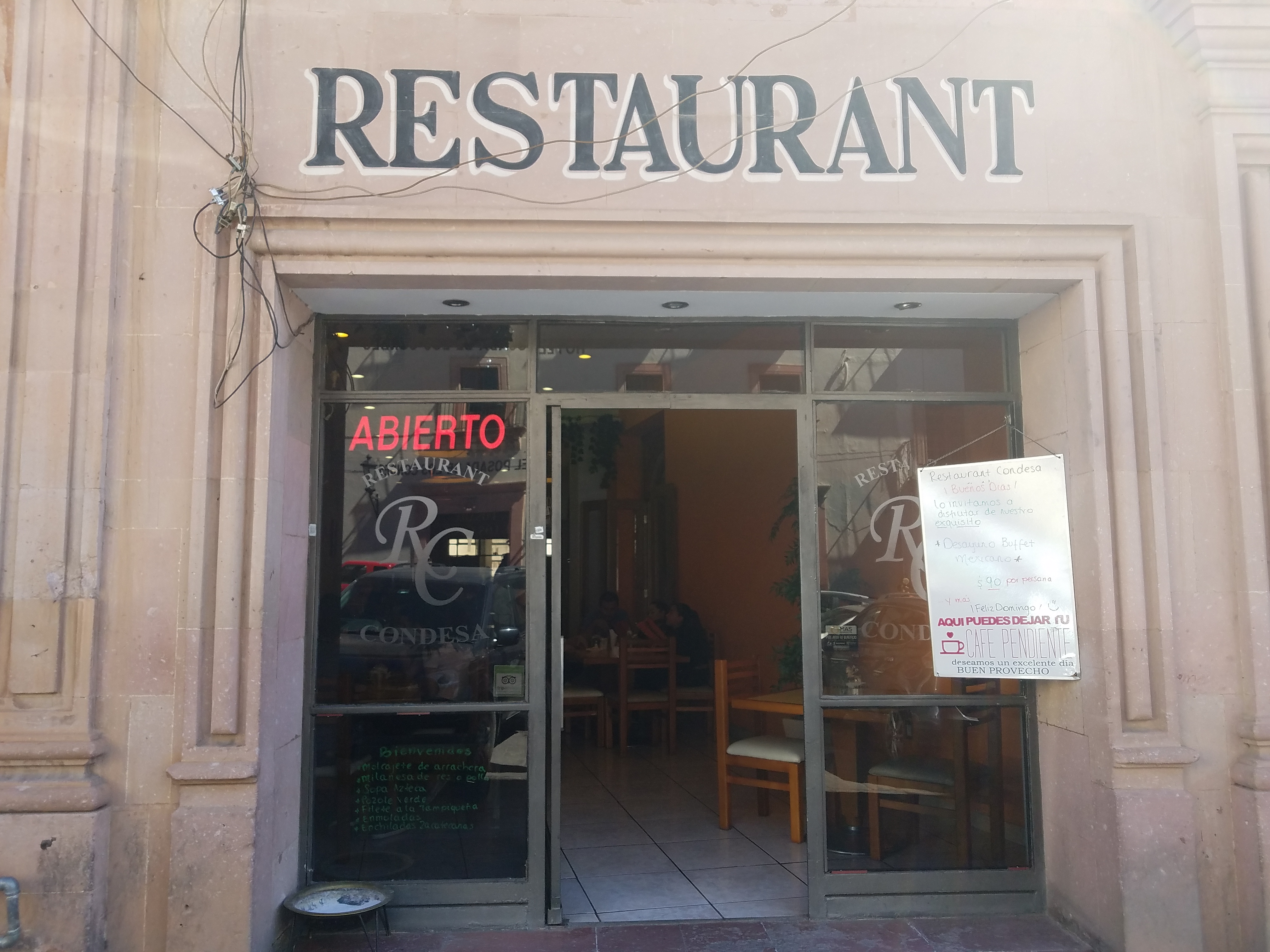 Restauran Condesa image 7