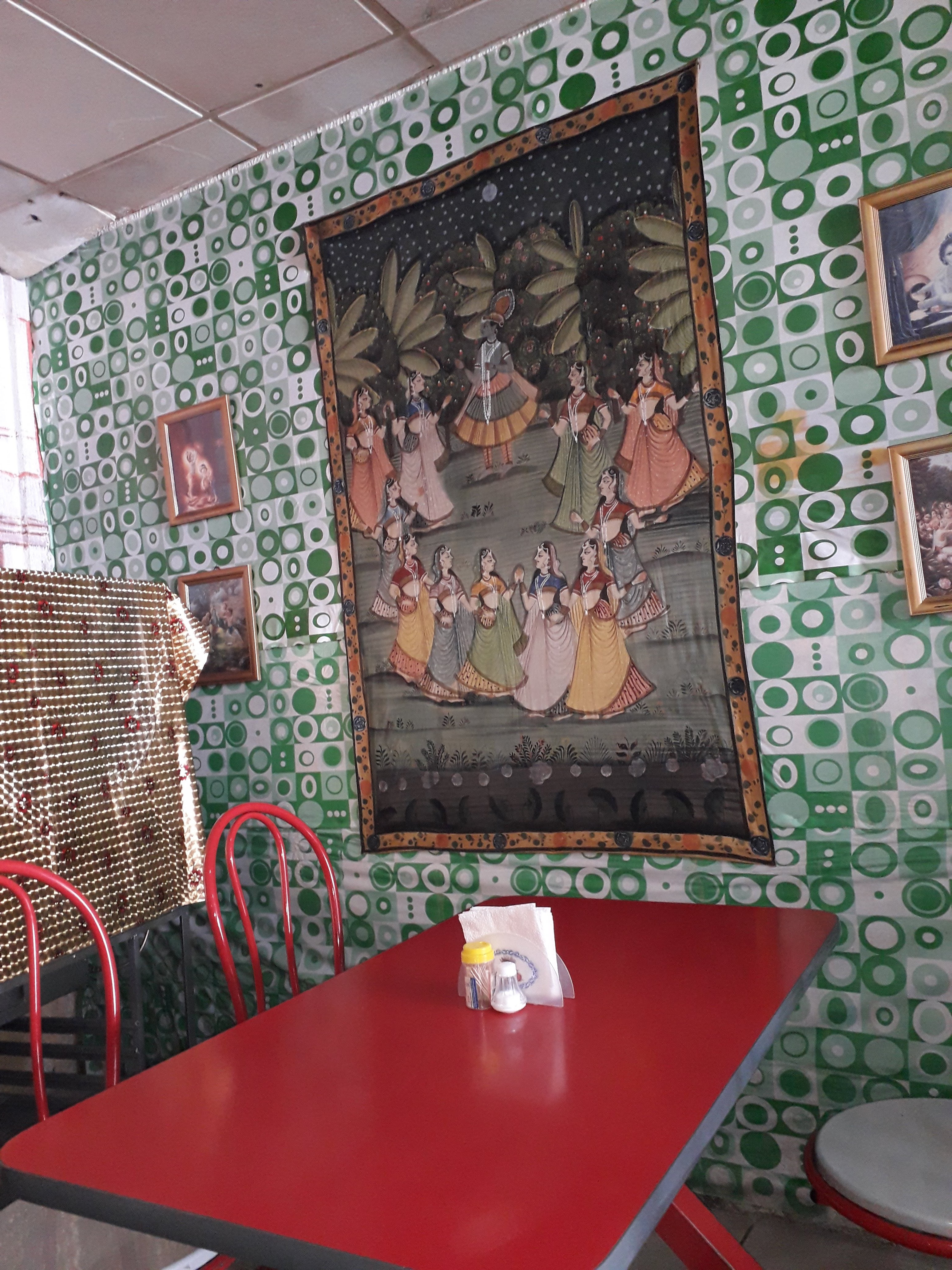 om burguer RINCÓN VEGETARIANO image 7