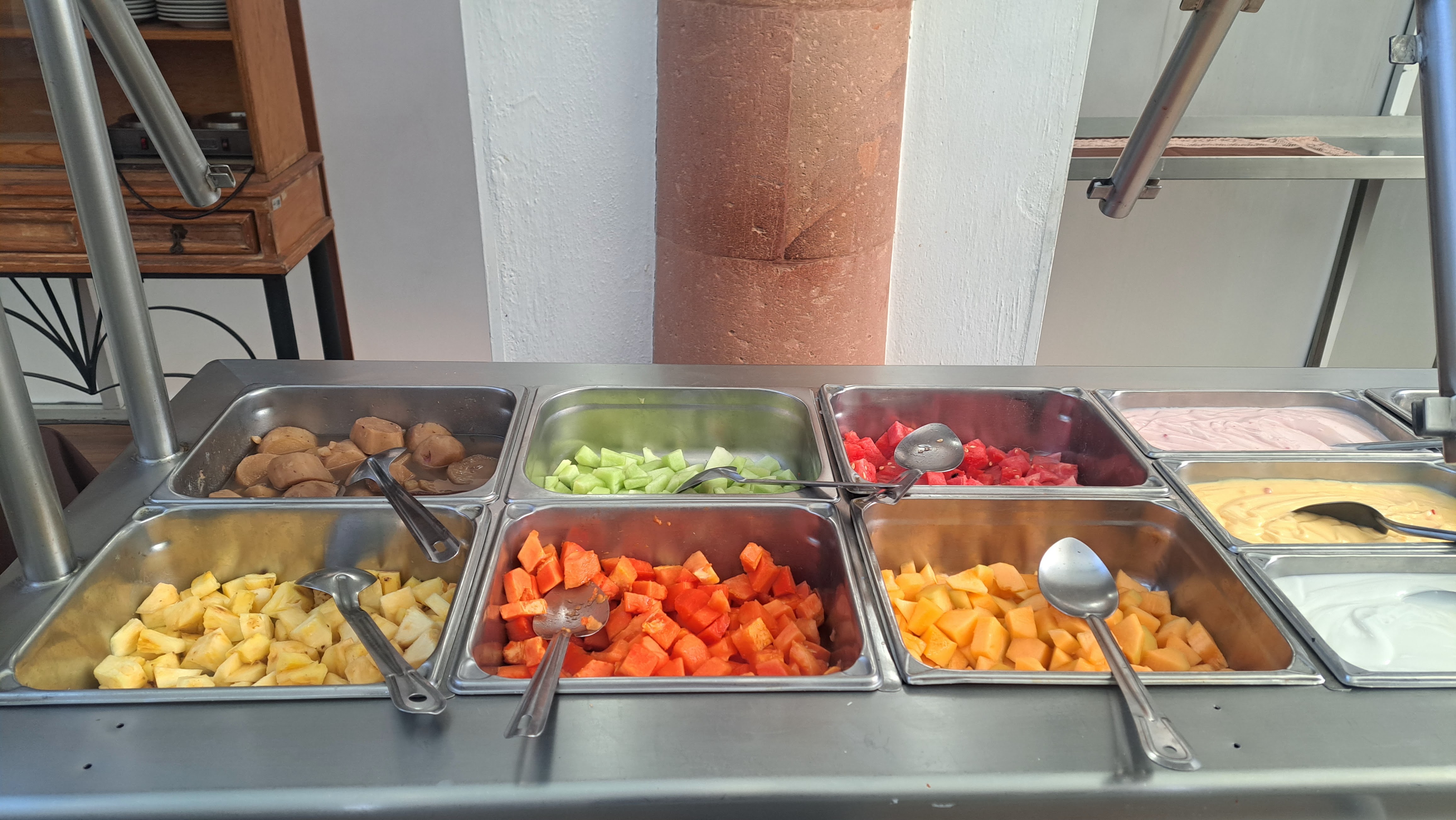 Restaurante los colorines de hotel parador image 2