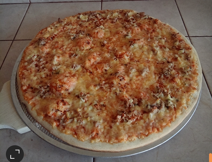 Nany's PIZZA image 9