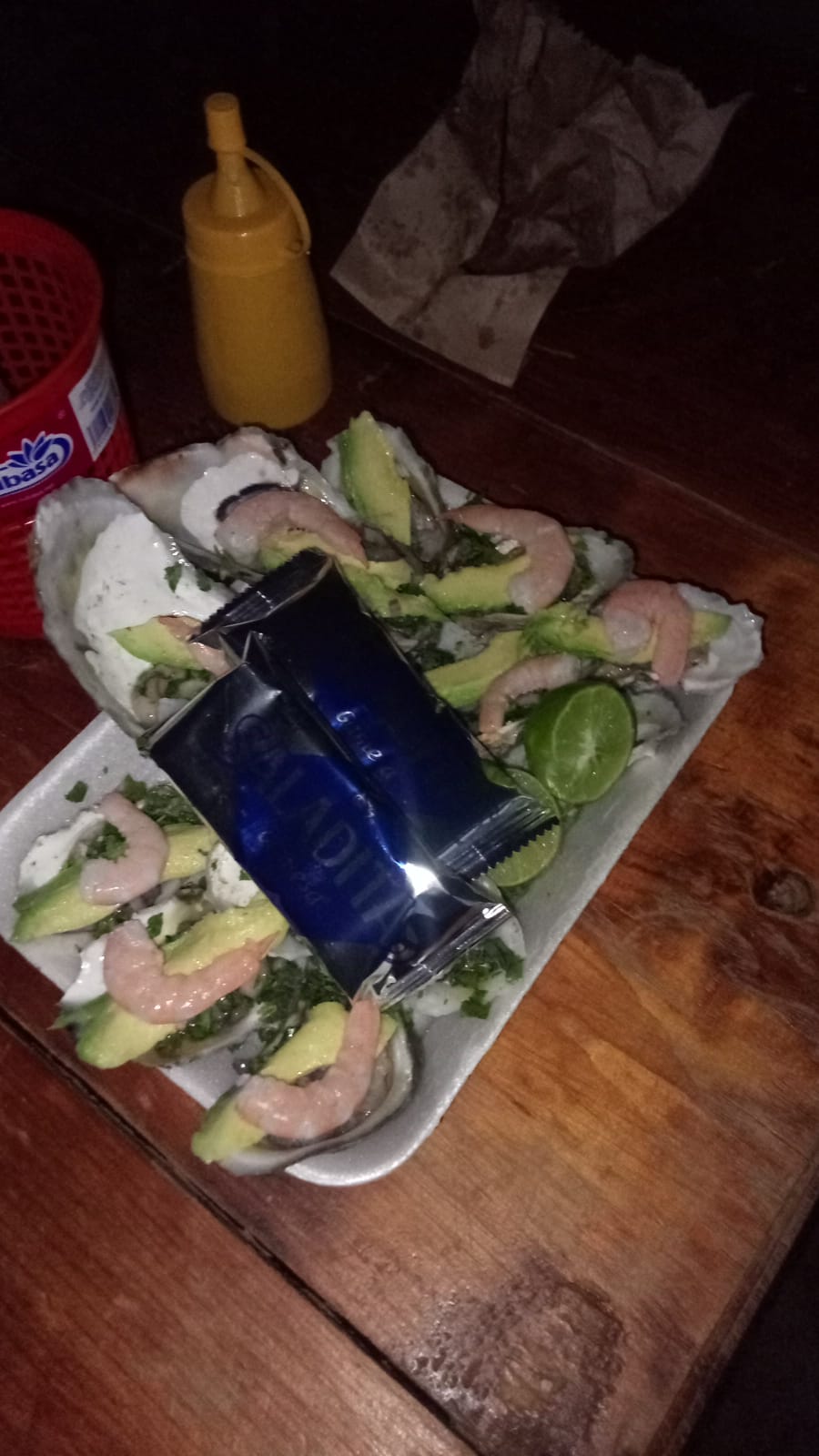 Micheladas y Mariscos "El Pollito" image 4