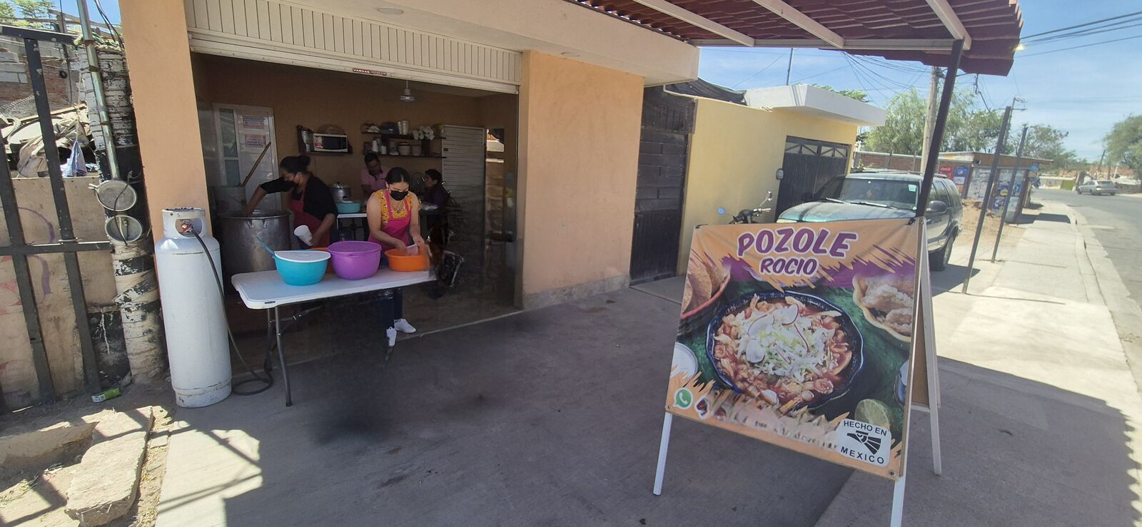 Menudo y Pozole Rocío image 2