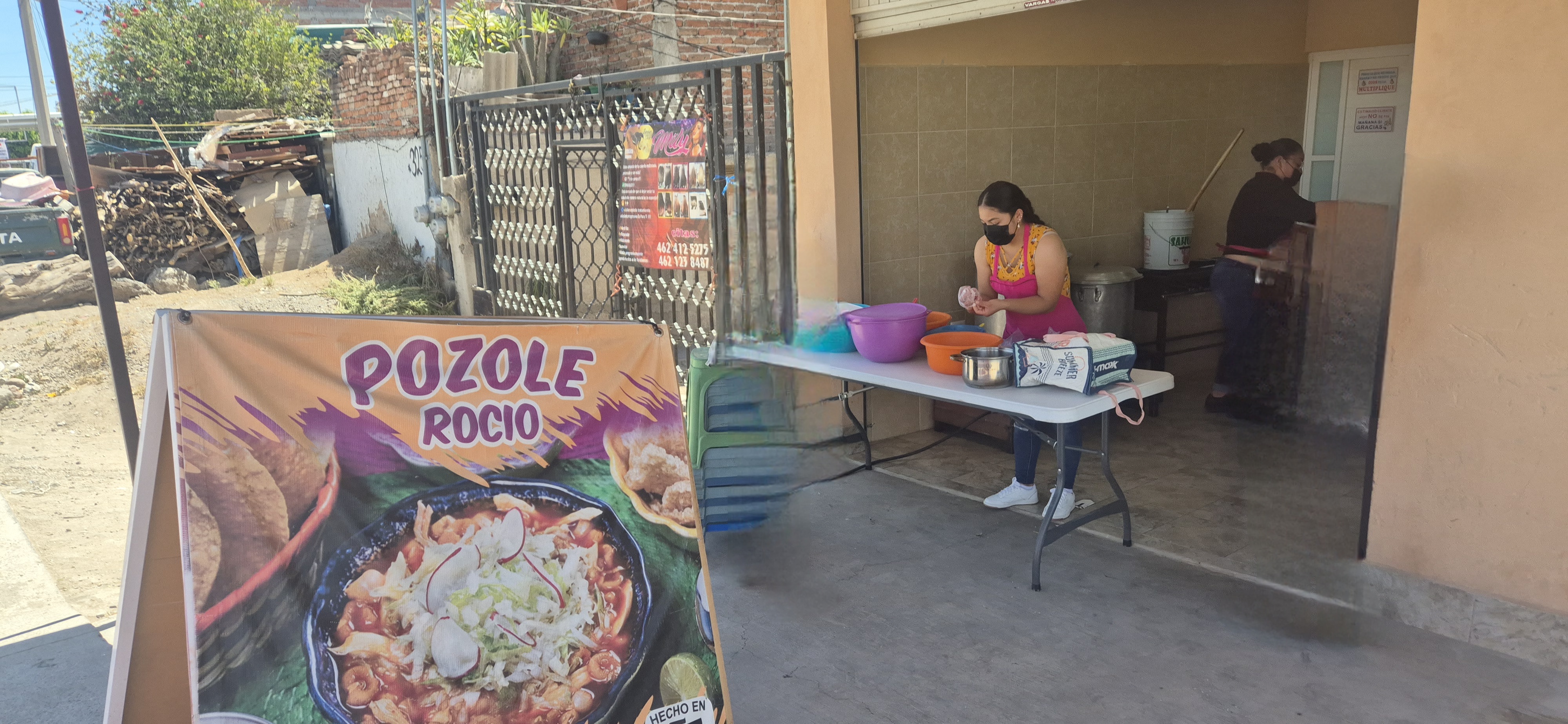 Menudo y Pozole Rocío image 5