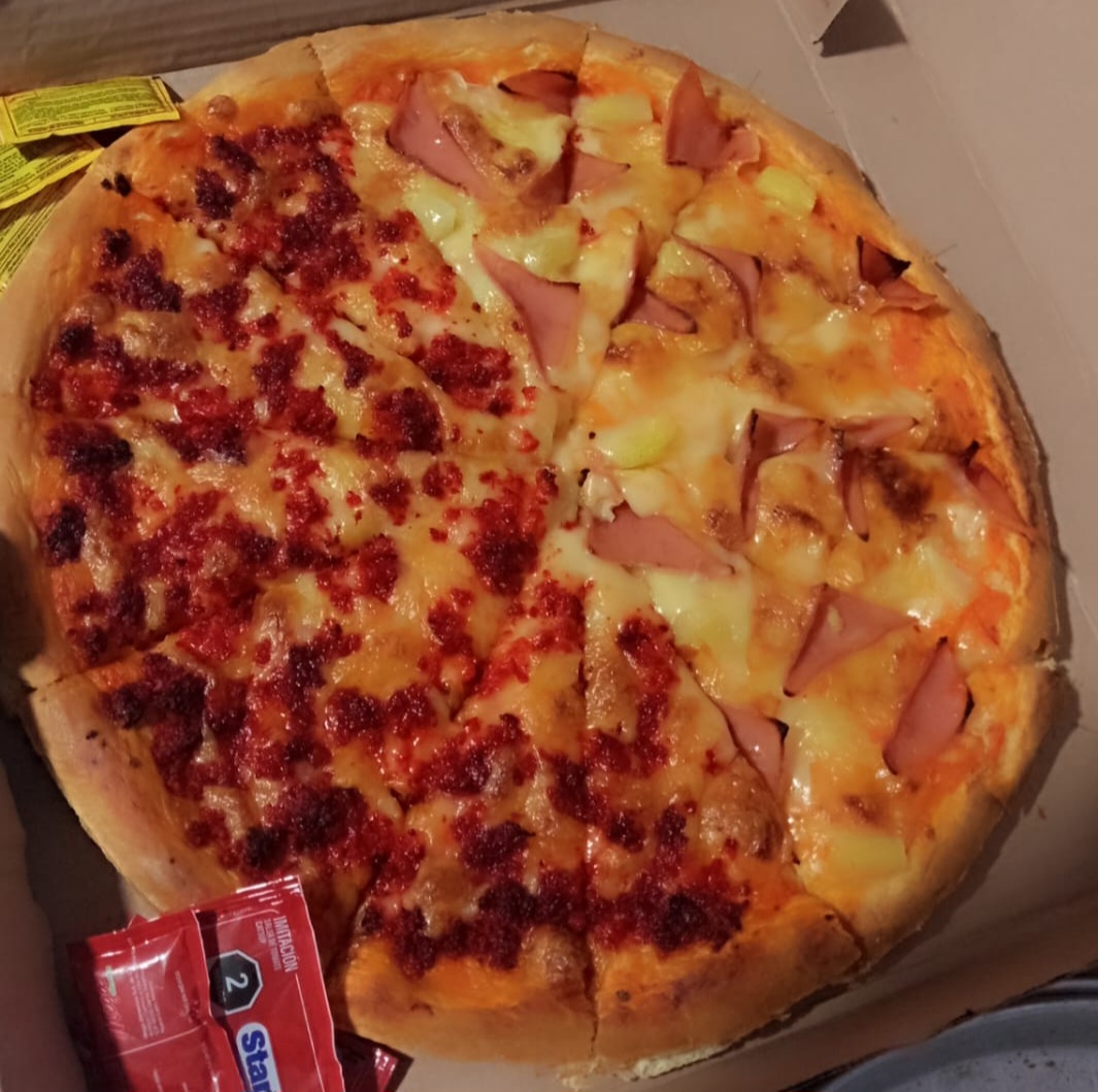 Pizzas La Morenita image 4
