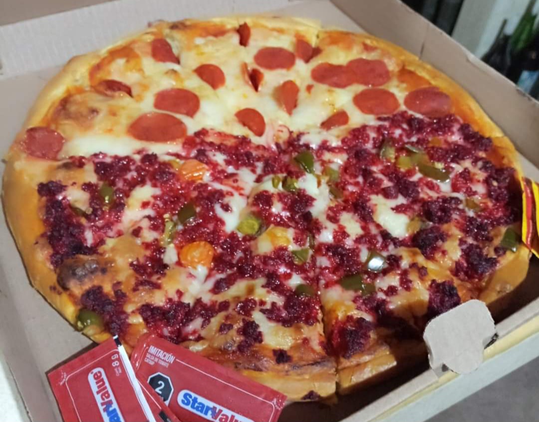 Pizzas La Morenita image 6
